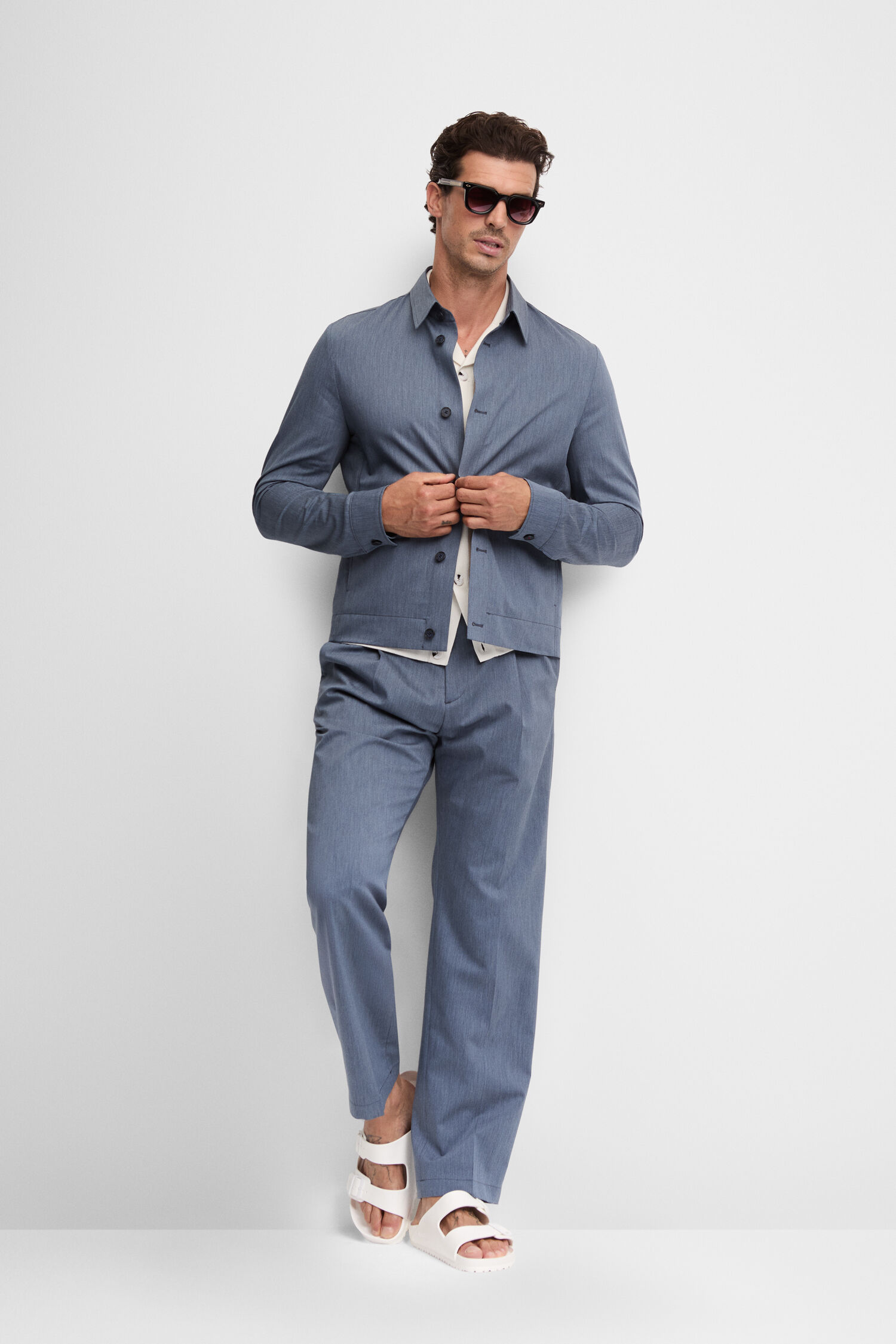 Formelle Kleidung, Anzug, Hosen, Mann, Person