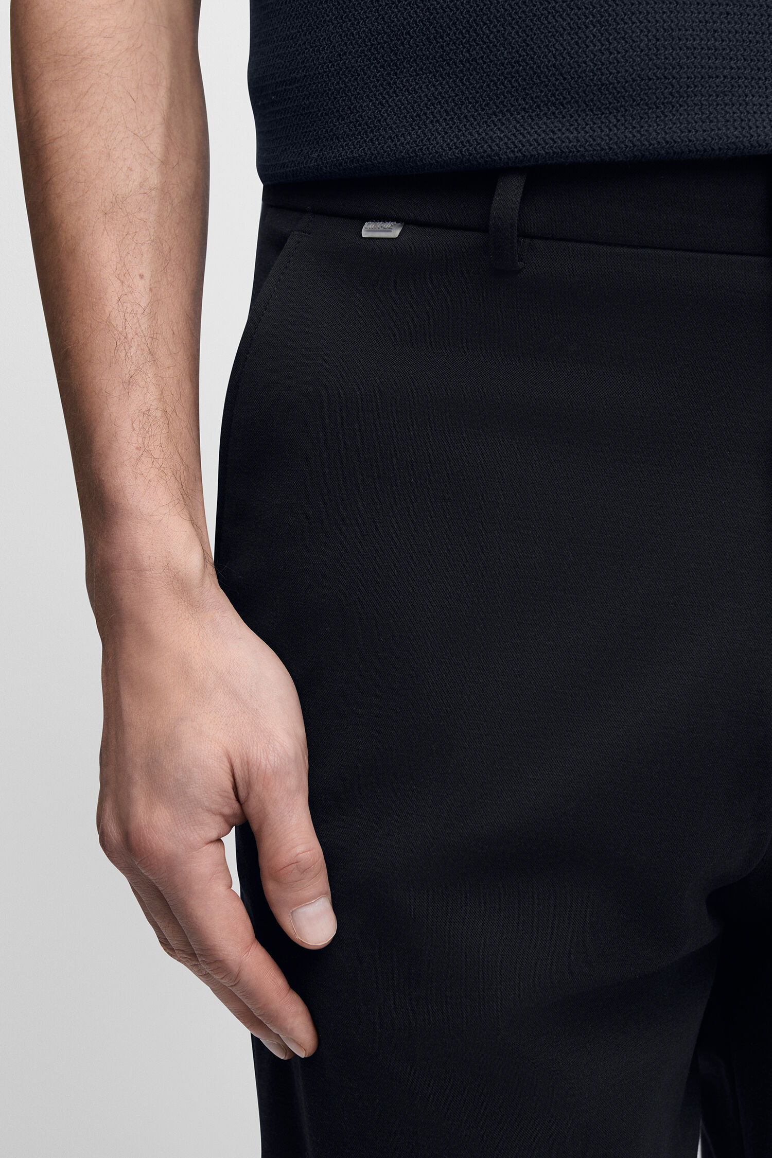 Hosen, Gürtel, Erwachsener, Mann, Person