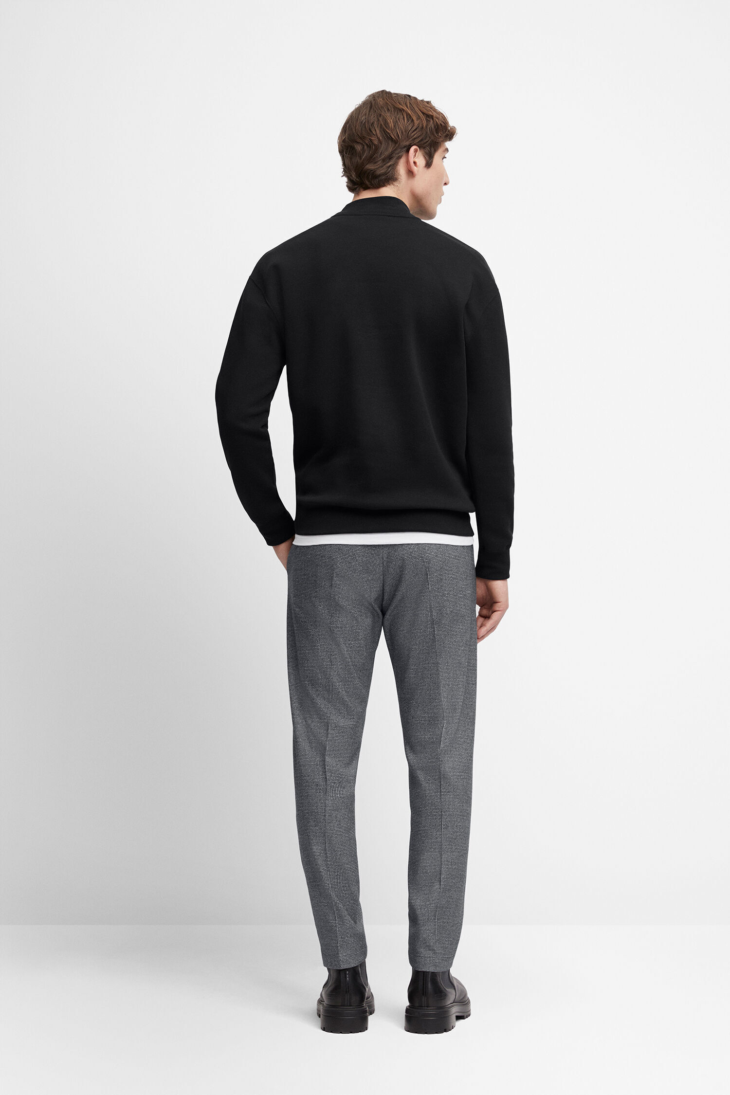 CINQUE-Sweatshirt-CISWIFO-CI-7010-5915-99-243-S_221 CINQUE Sweatshirt CISWIFO CI-7010-5915-99-243-S 221
