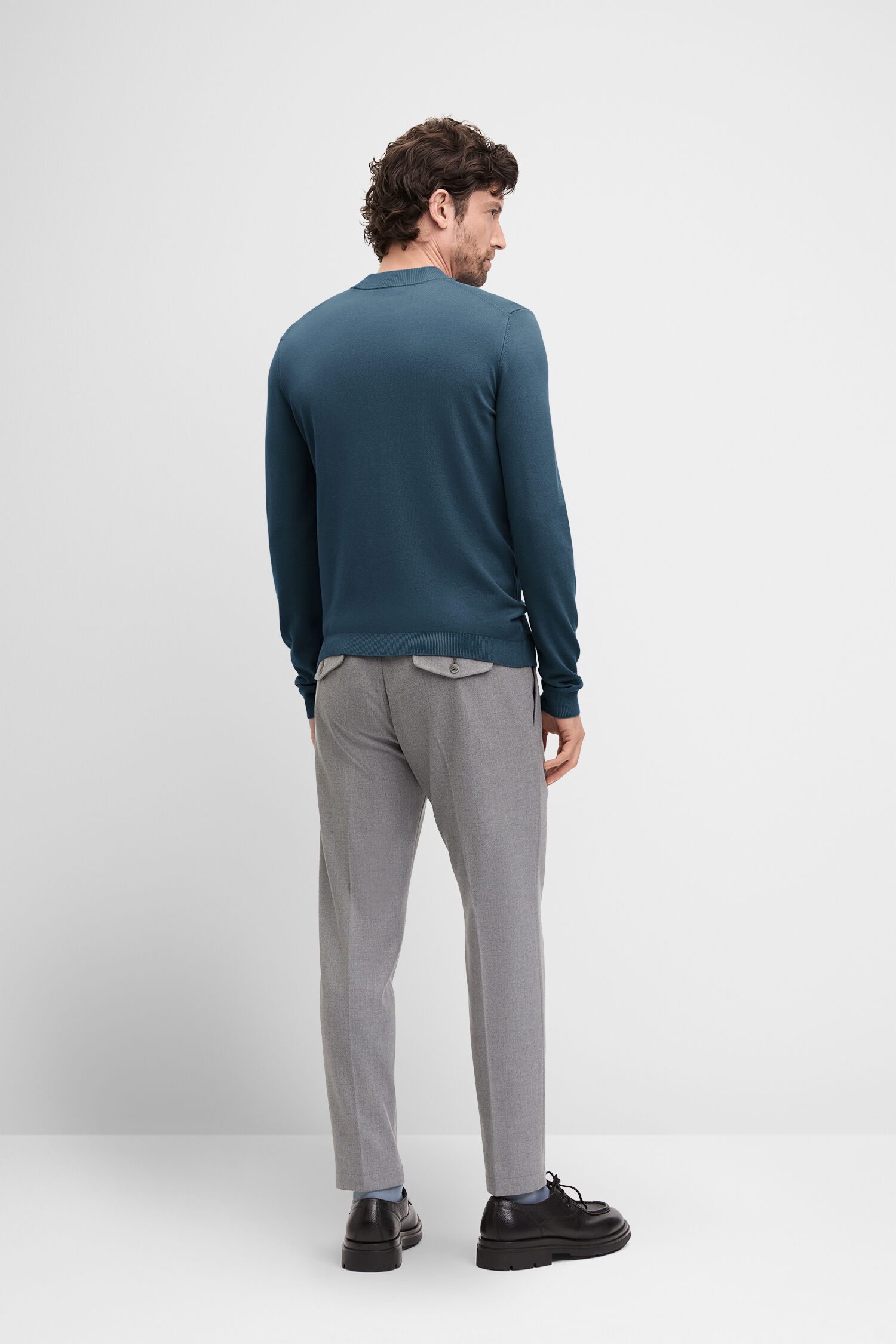 Pullover CIGIAN Langarm, Hosen, Person, Stehend, Mann