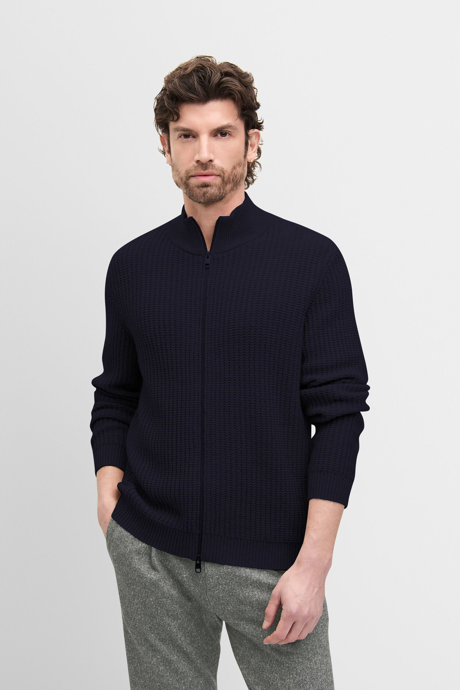Bekleidung, Strickwaren, Pullover - 