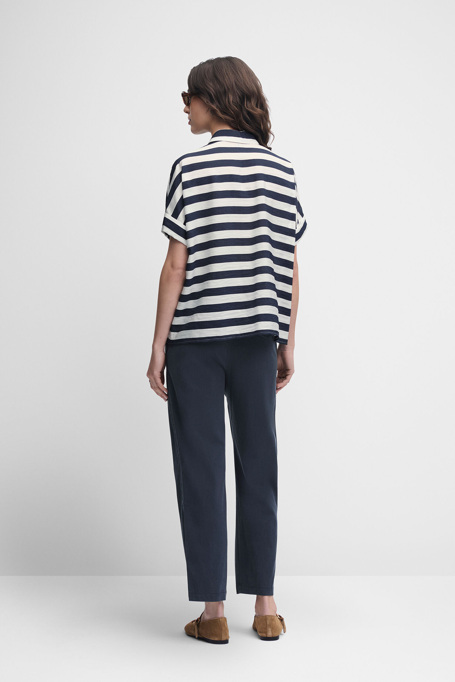 Hosen, Person, Stehend, Bluse, Hemd