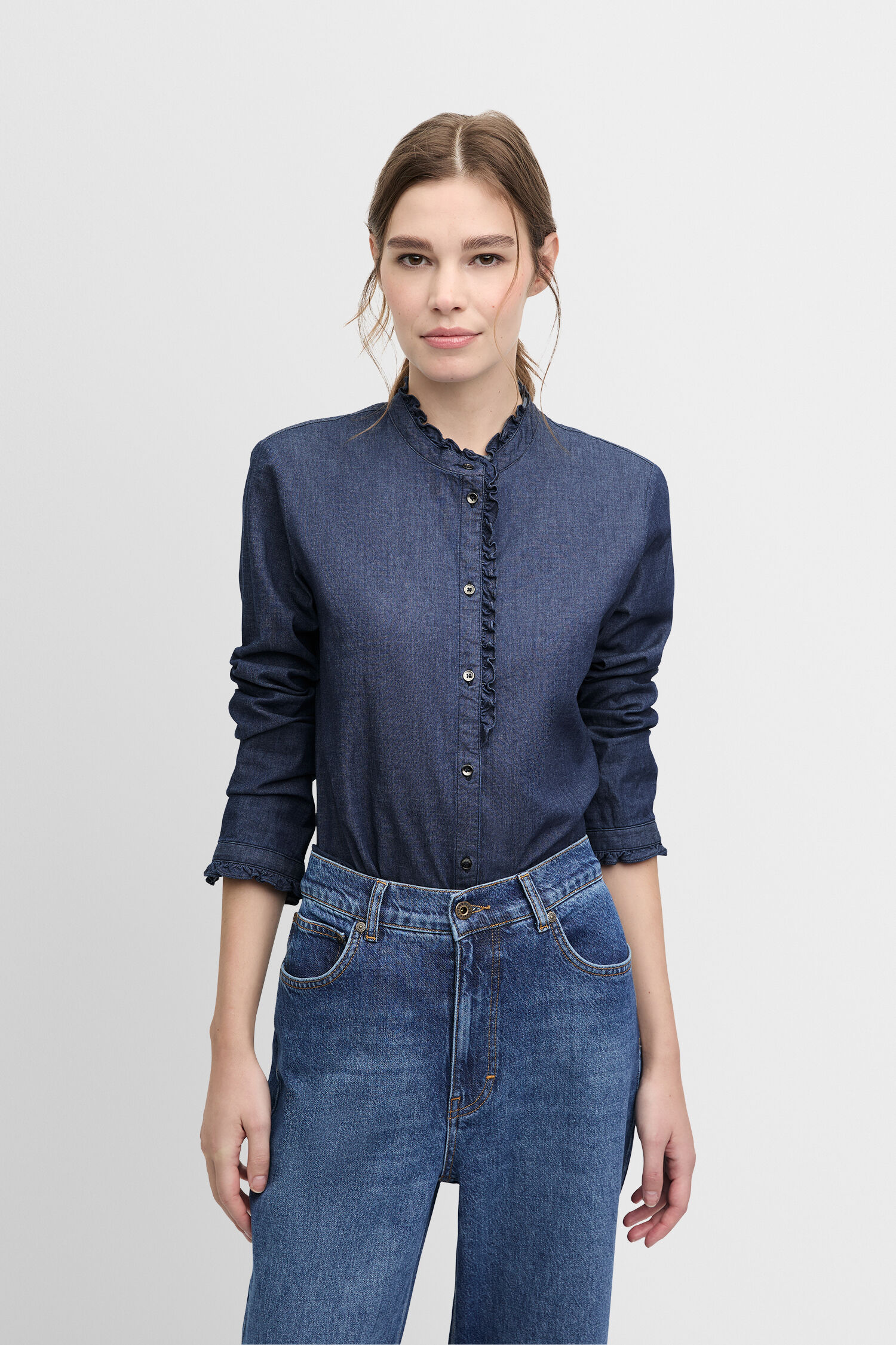 Hosen, Jeans, Bluse, Person, Hemd