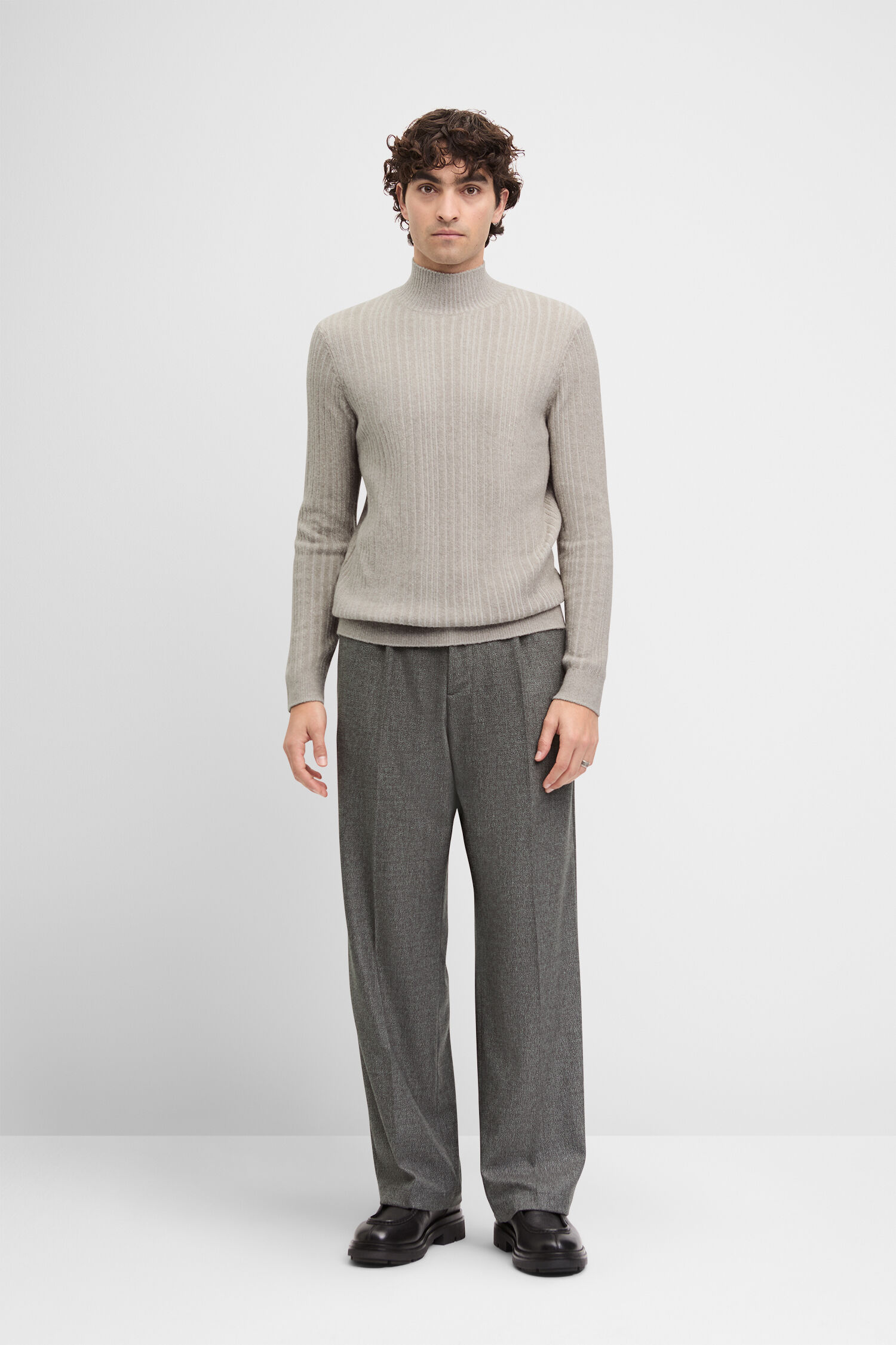Bekleidung, Strickwaren, Pullover, Hosen