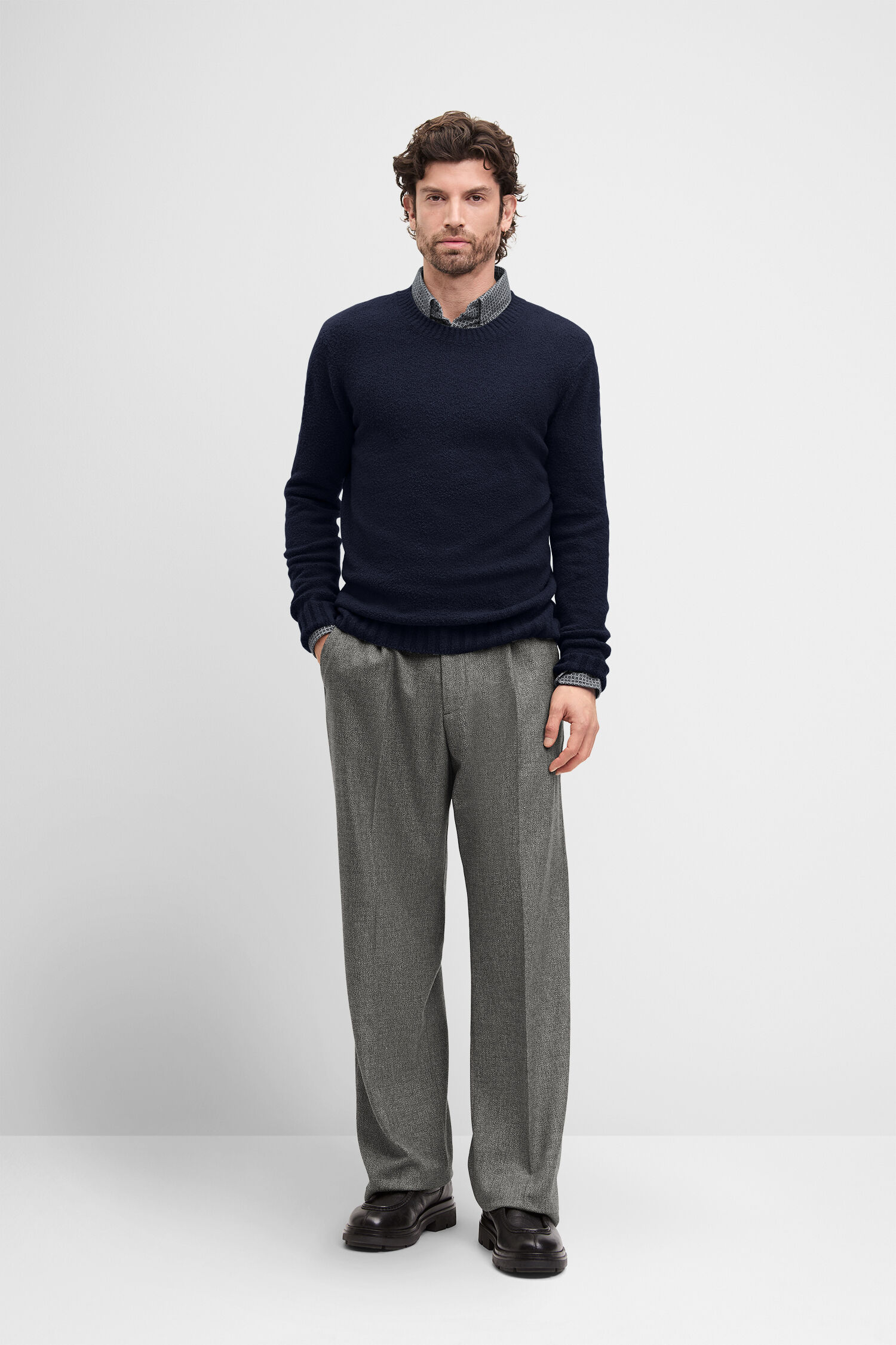 Langarm, Hosen, Person, Stehend, Mann