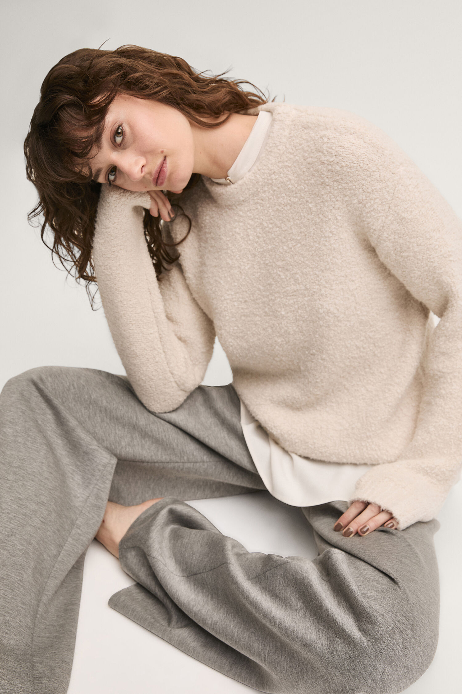 Person, Kleidung, Strickwaren, Pullover, Gesicht