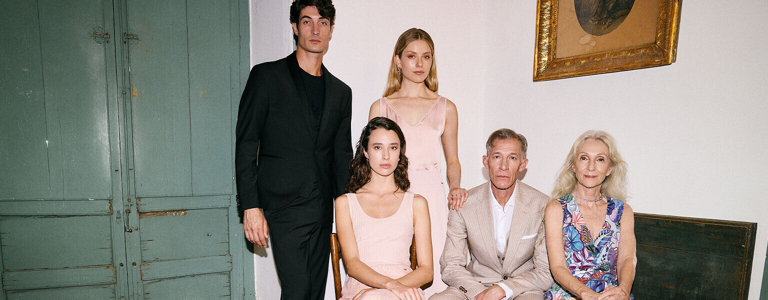 Gruppenfoto, formelle Kleidung, Kleid, Anzug, Boutique Kleidung