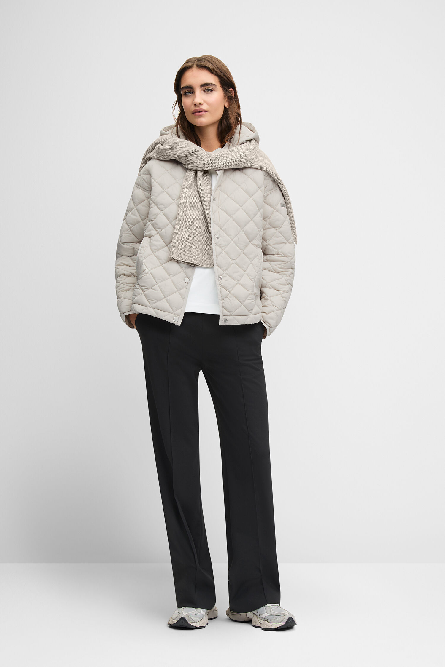 Mantel, Jacke, Person, Hosen, Pullover