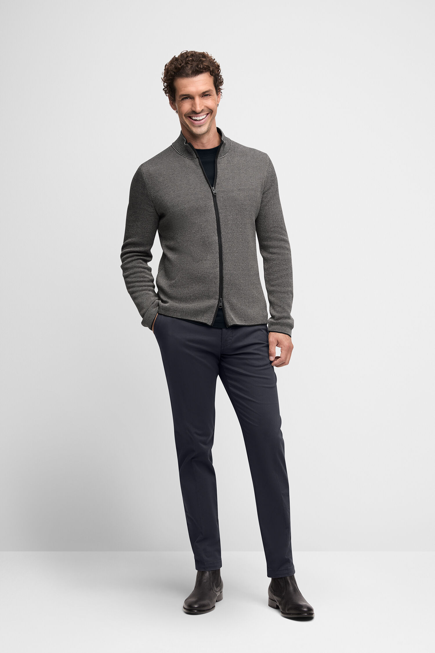 Pulli, Erwachsener, Männlich, Mann, Person