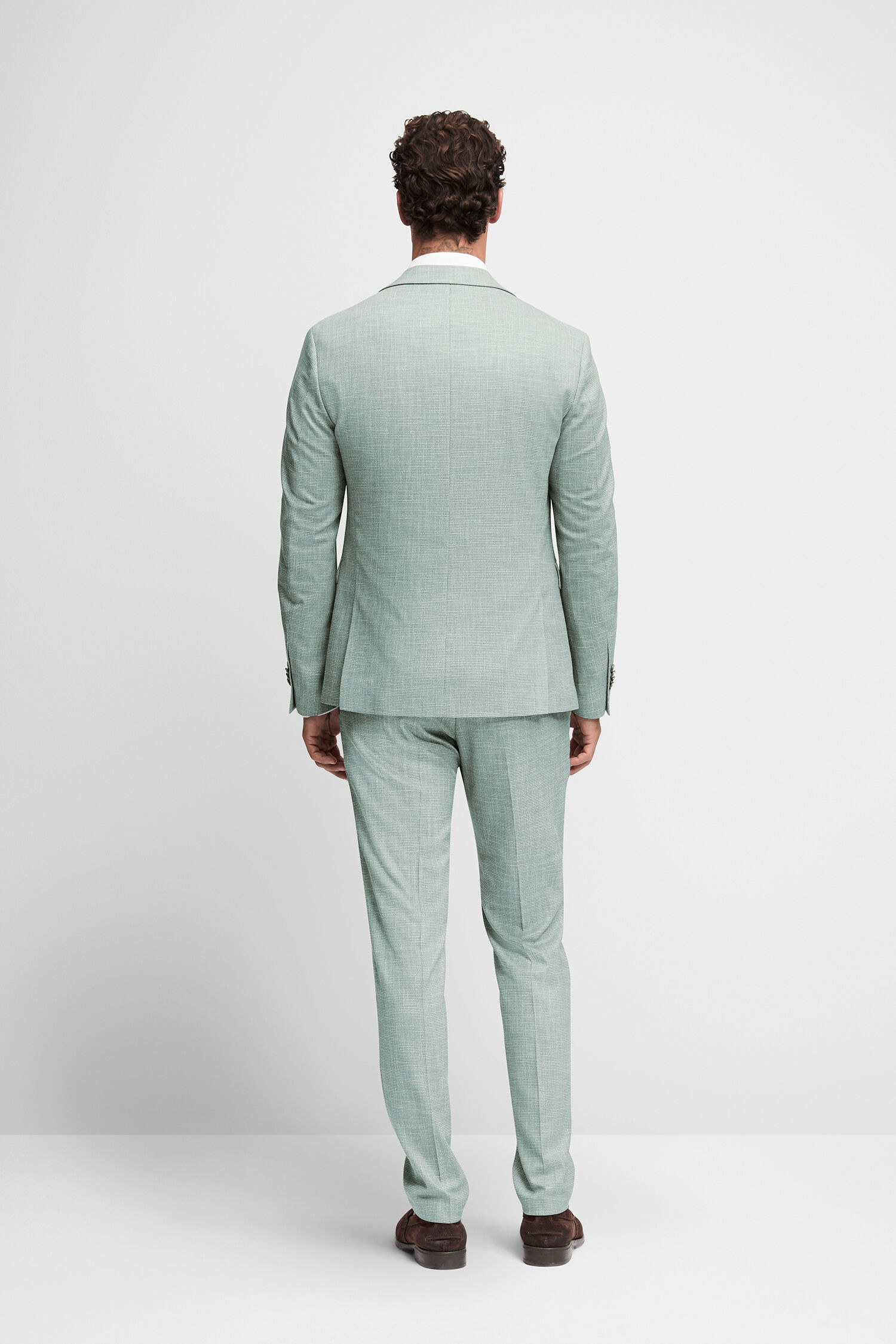 Formelle Kleidung, Anzug, Erwachsener, Mann, Person, Formelle Kleidung, Anzug, Erwachsener, Mann, Person