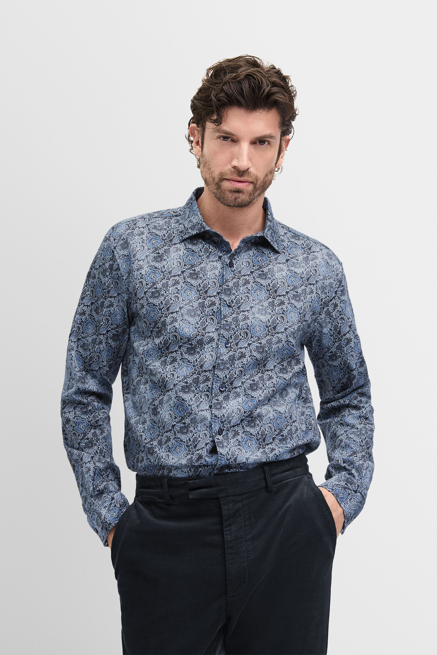 Hemd, Langarm, Erwachsener, Mann, Person - Hemd, Langarm, Erwachsener, Mann, Person -