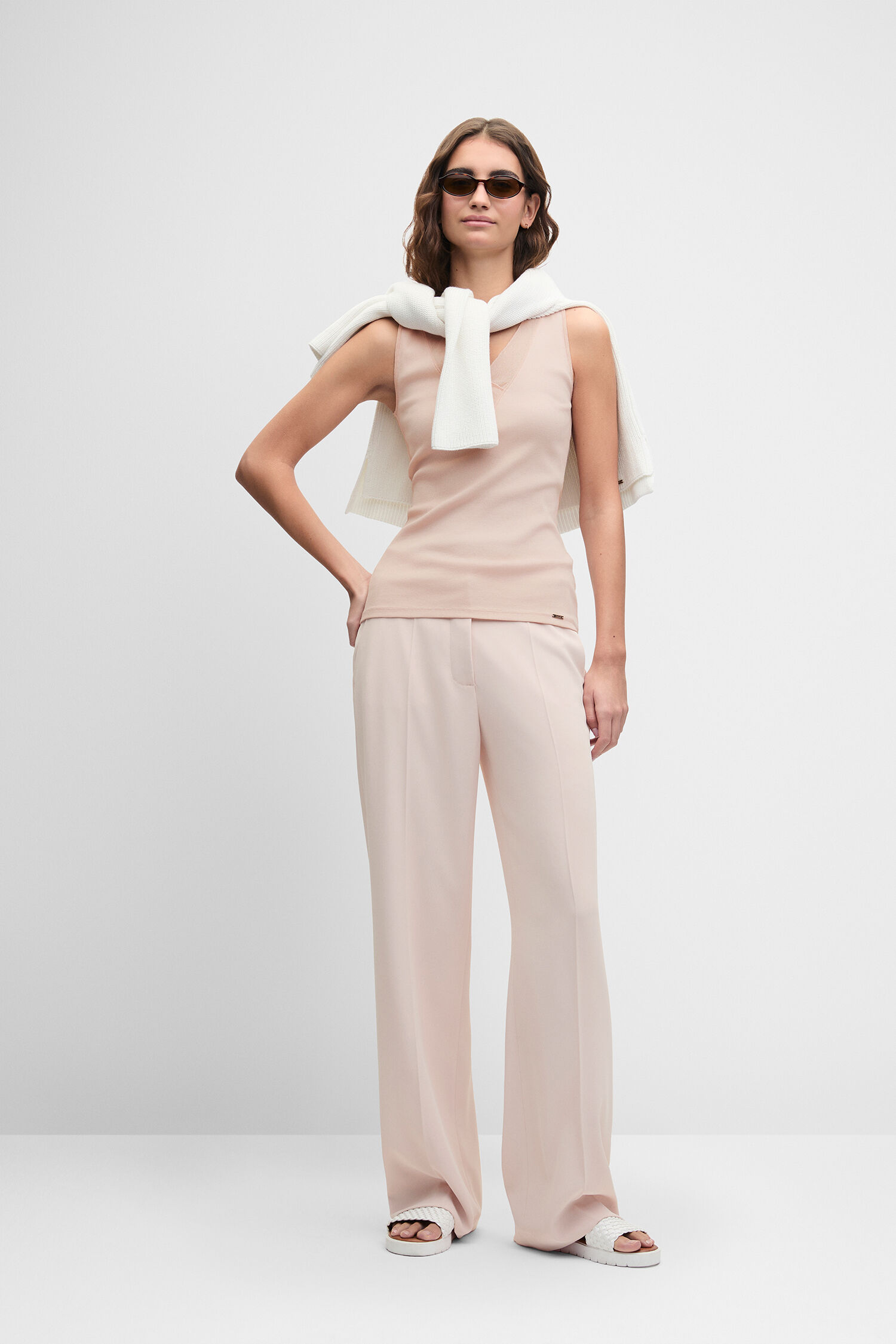 top, Tanktop, Hose, helles-pink, weite-bein