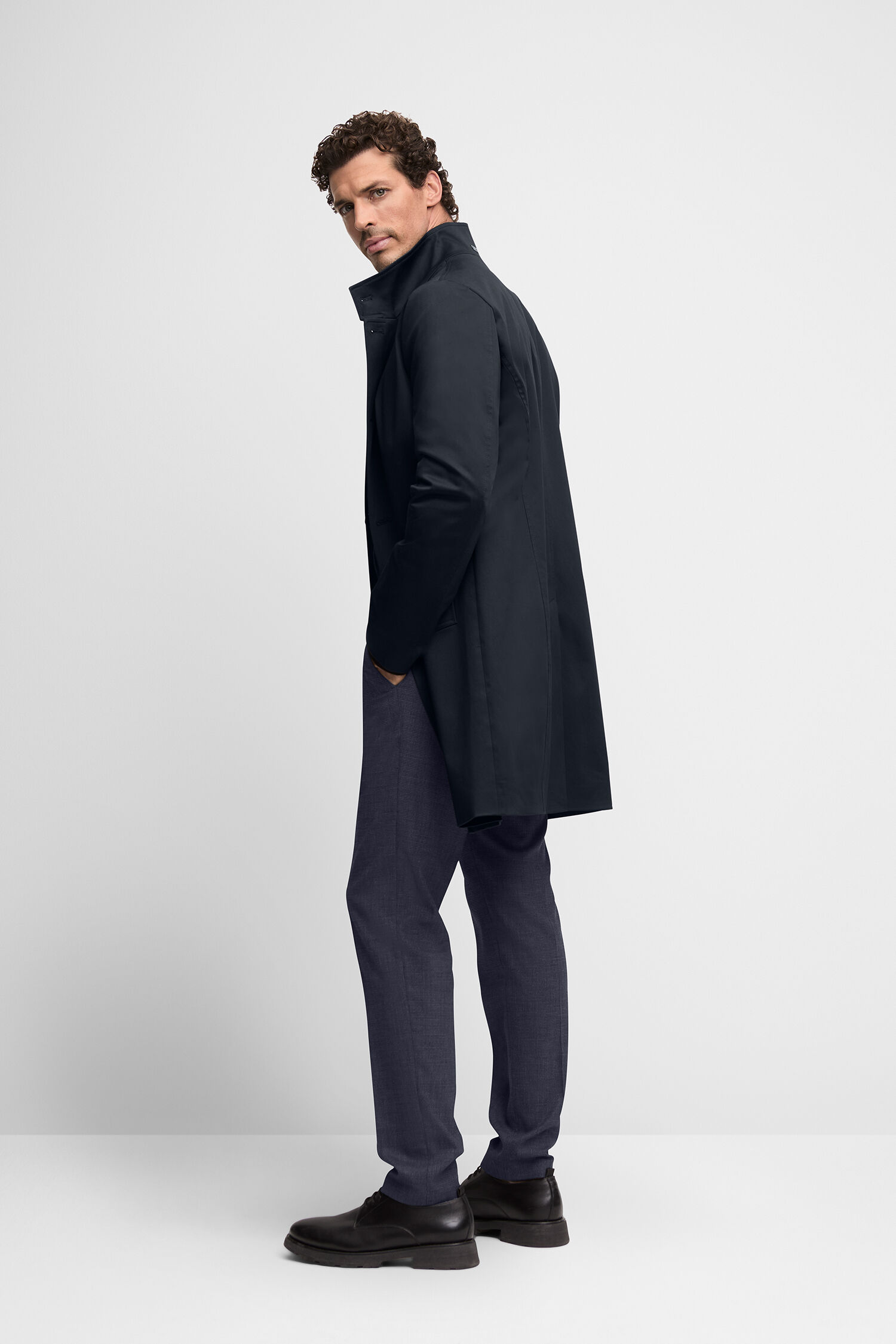 Mantel, Erwachsener, Mann, Person, Mantel, Erwachsener, Mann, Person