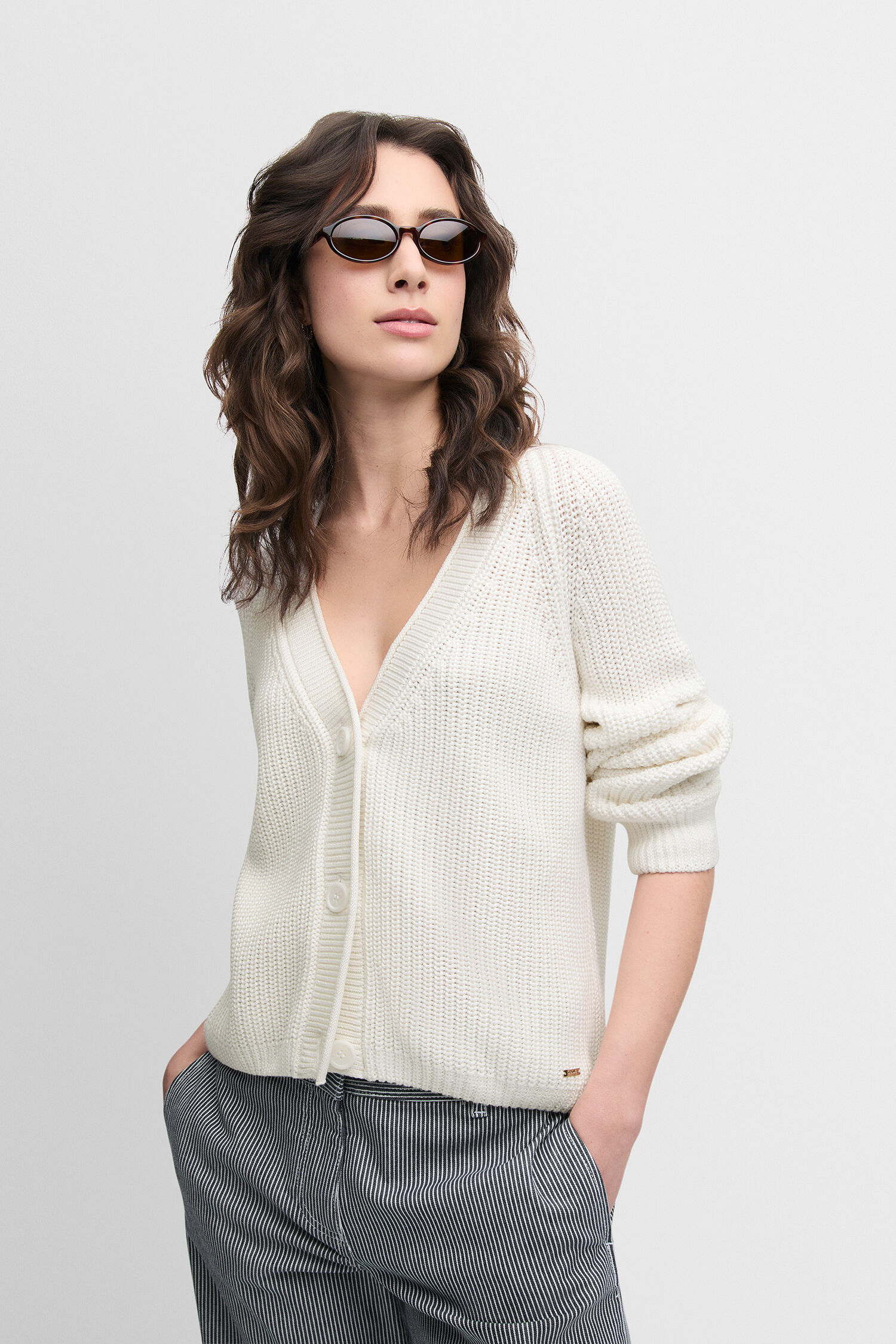 Strickwaren, Pullover, Sonnenbrille, Person, Gesicht