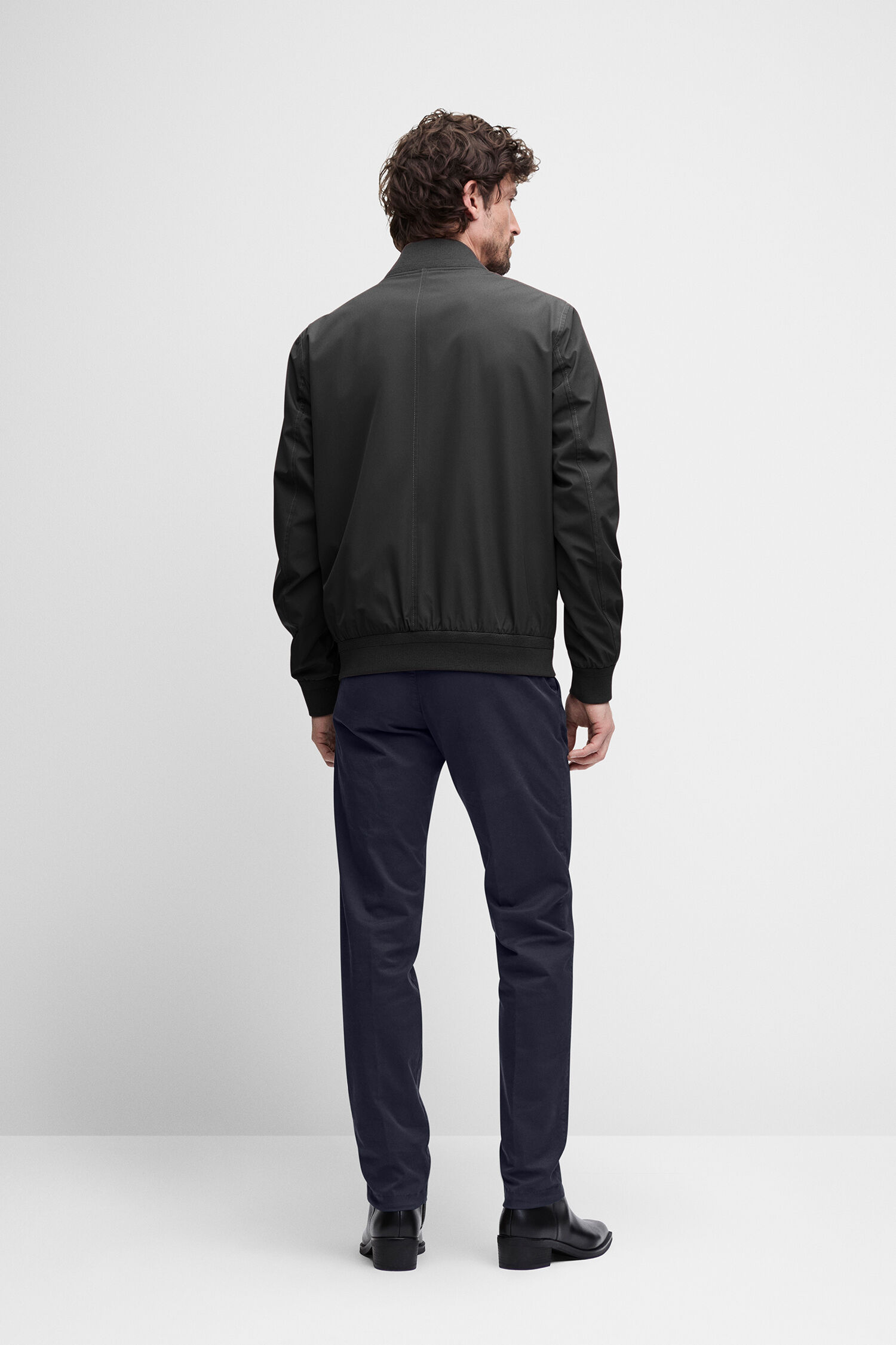 Bomberjacke, Schwarz, Rippbündchen, Elastischer Saum, Lange Ärmel