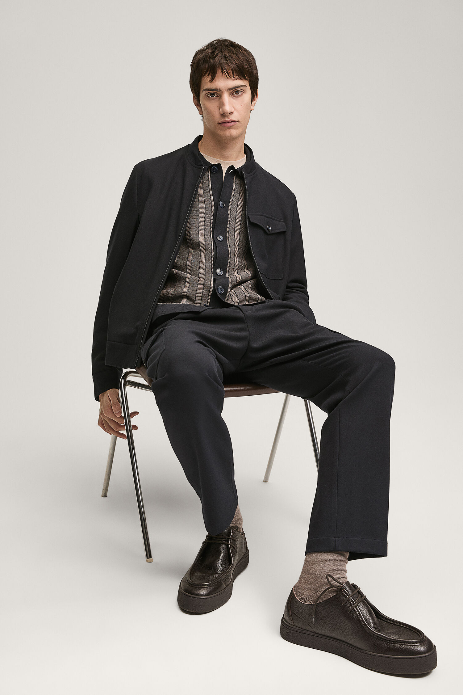 Formelle Kleidung, Anzug, Mantel, Blazer, Jacke, Formelle Kleidung, Anzug, Mantel, Blazer, Jacke