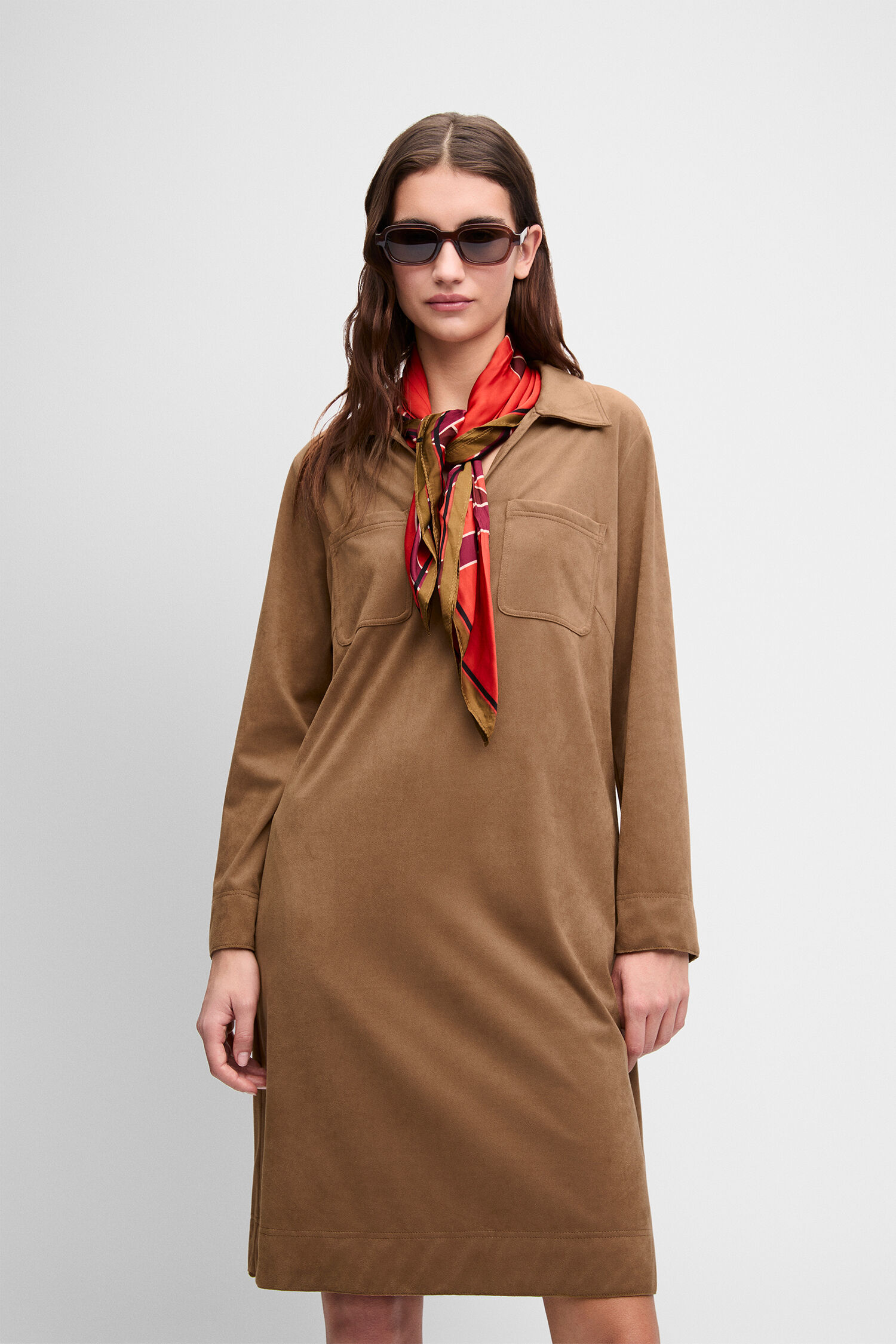 kleid, midi-kleid, kleidschnitt, braun, schal
