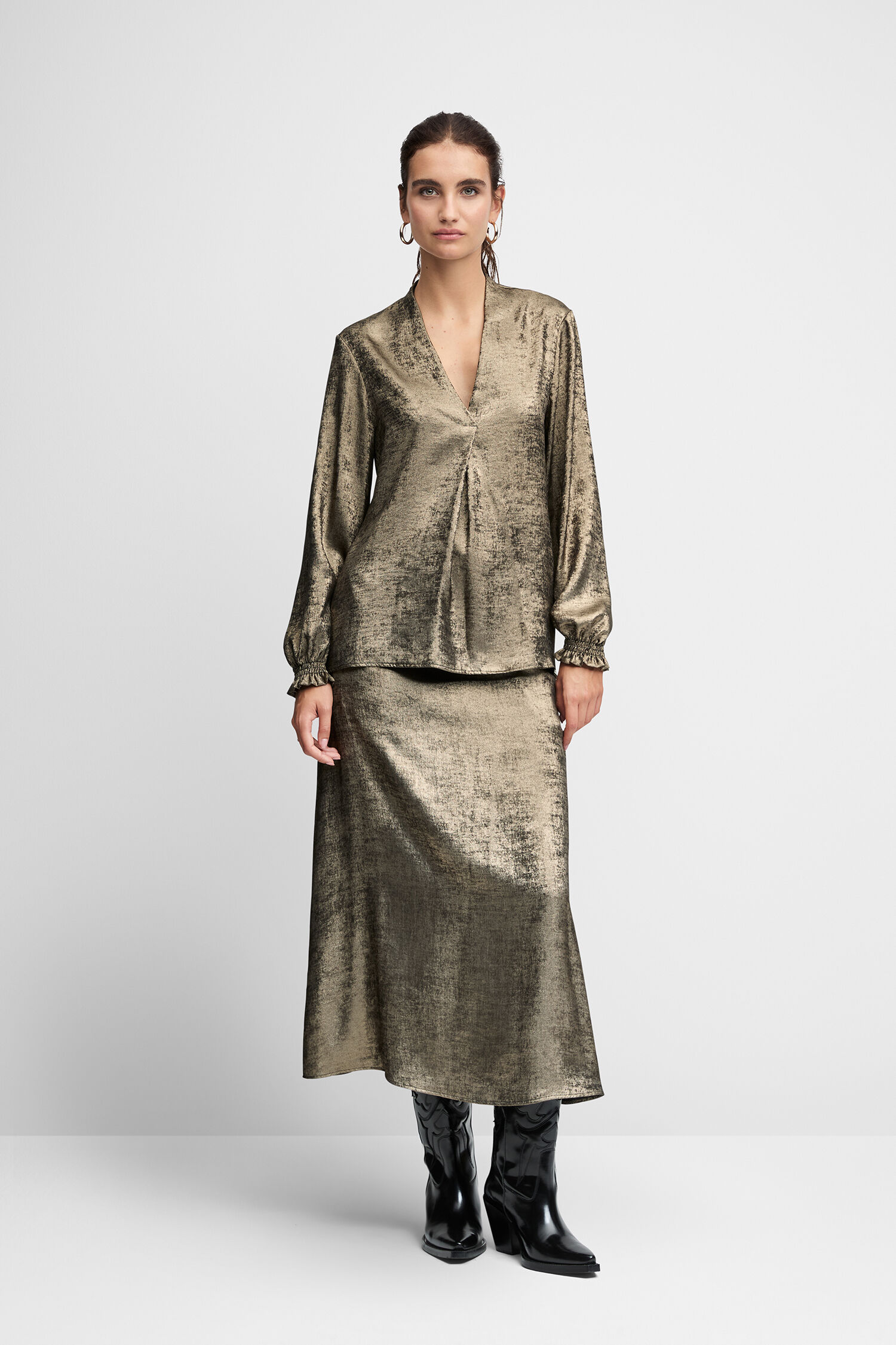 Kleid, Langarm, Erwachsener, Mann, Person