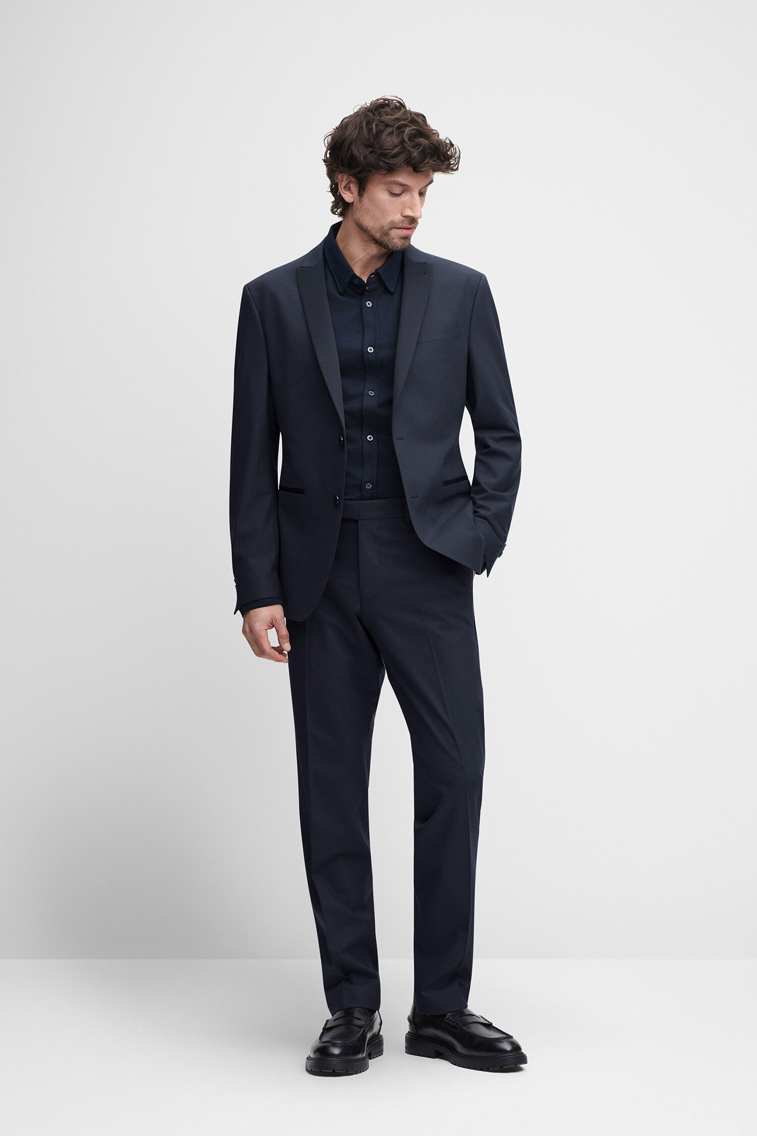 Anzug, Dunkelblau, Sakko, Hose, Lederschuhe