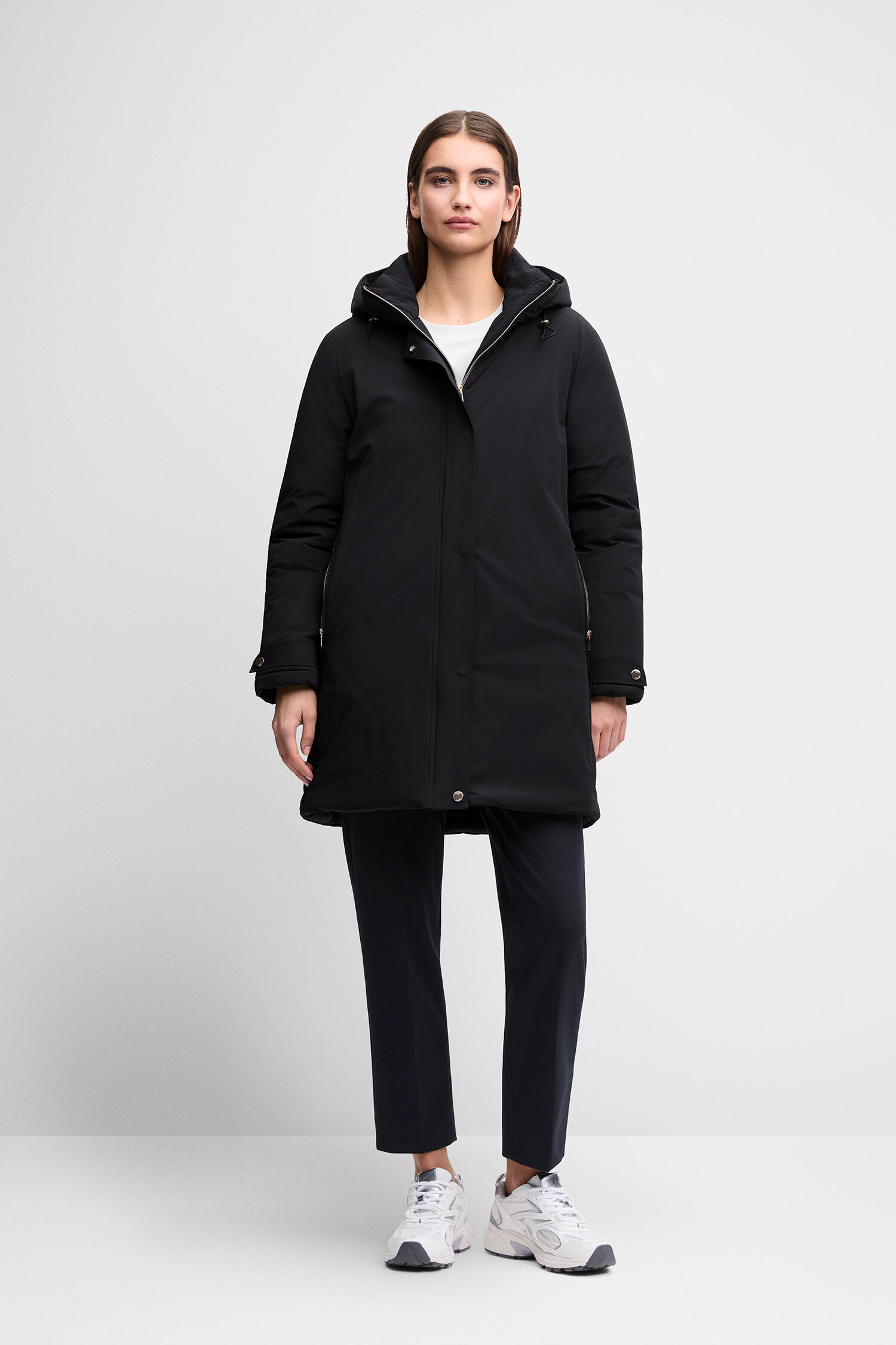 Mantel, Schwarz, Winterjacke, Kapuze, Knopfverschluss