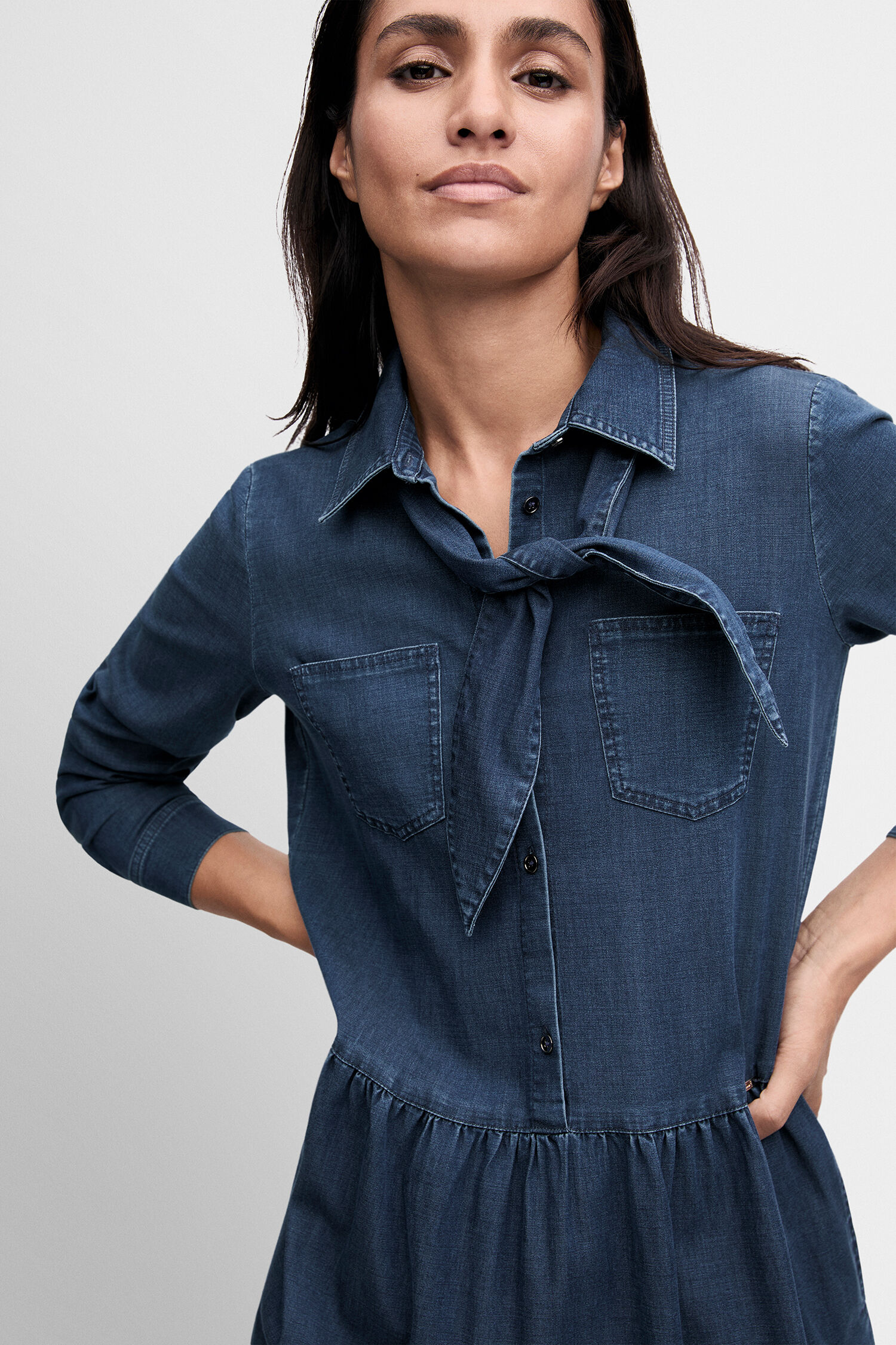Damenkleid, Denim, Jeansstoff, Midi-Länge, Knotendetail