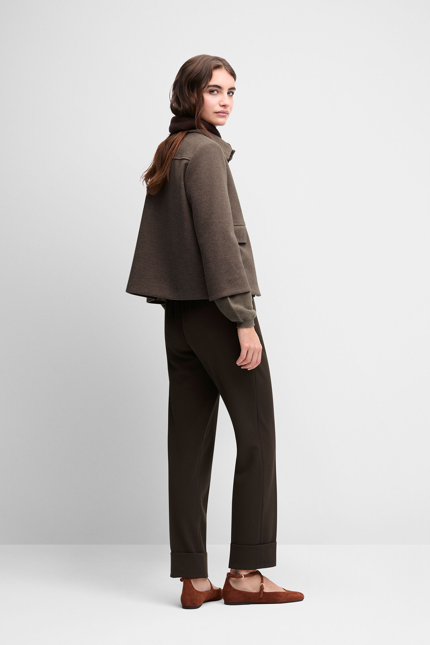 Wollmantel, Jacke, Bräunlich, Hose, Loafer