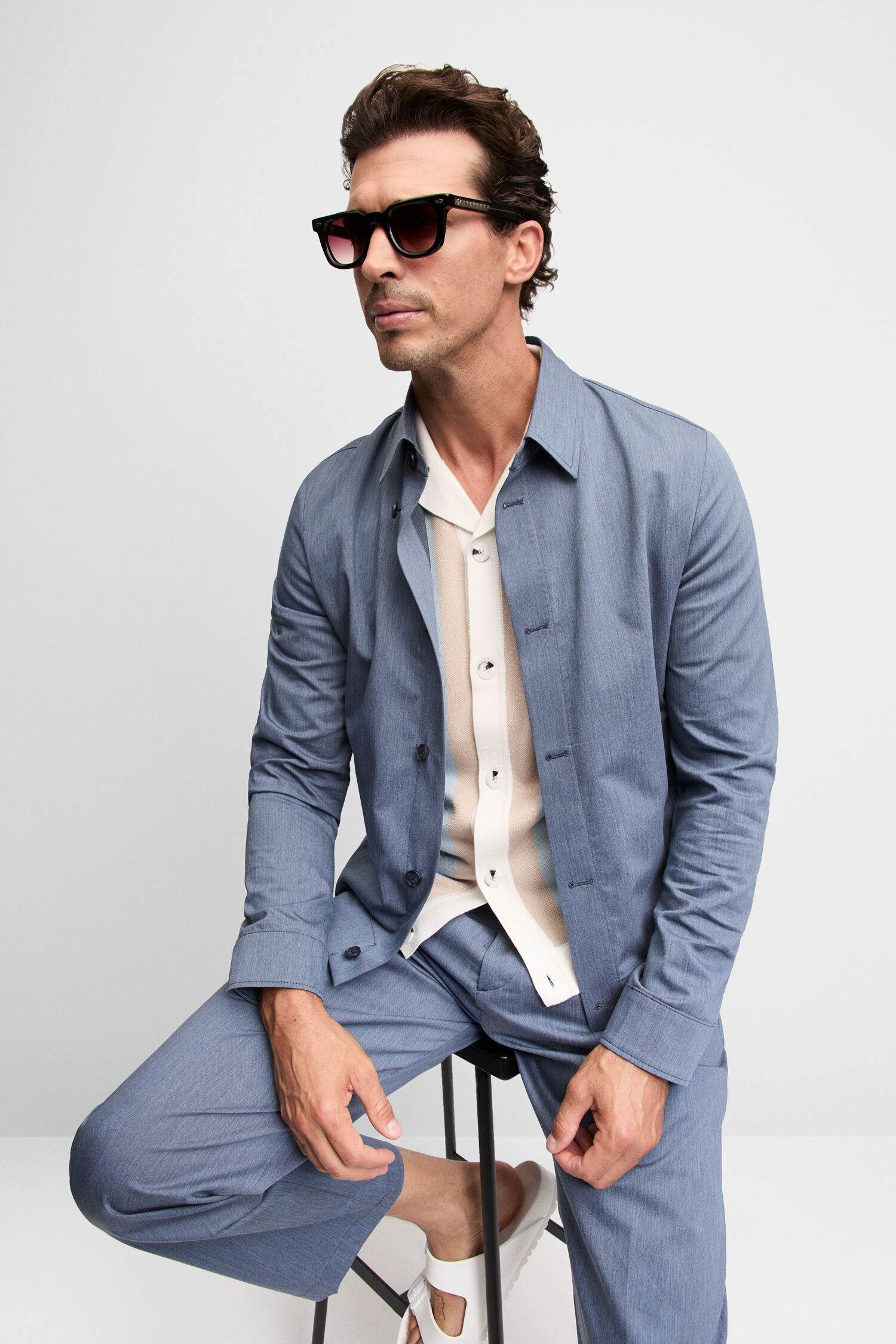 Formelle Kleidung, Anzug, Blazer, Mantel, Sonnenbrille