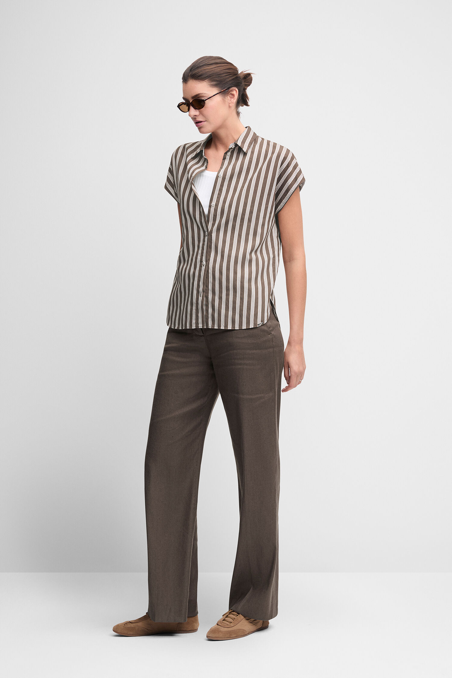 Bluse, Hemd, Hosen, Mann, Person