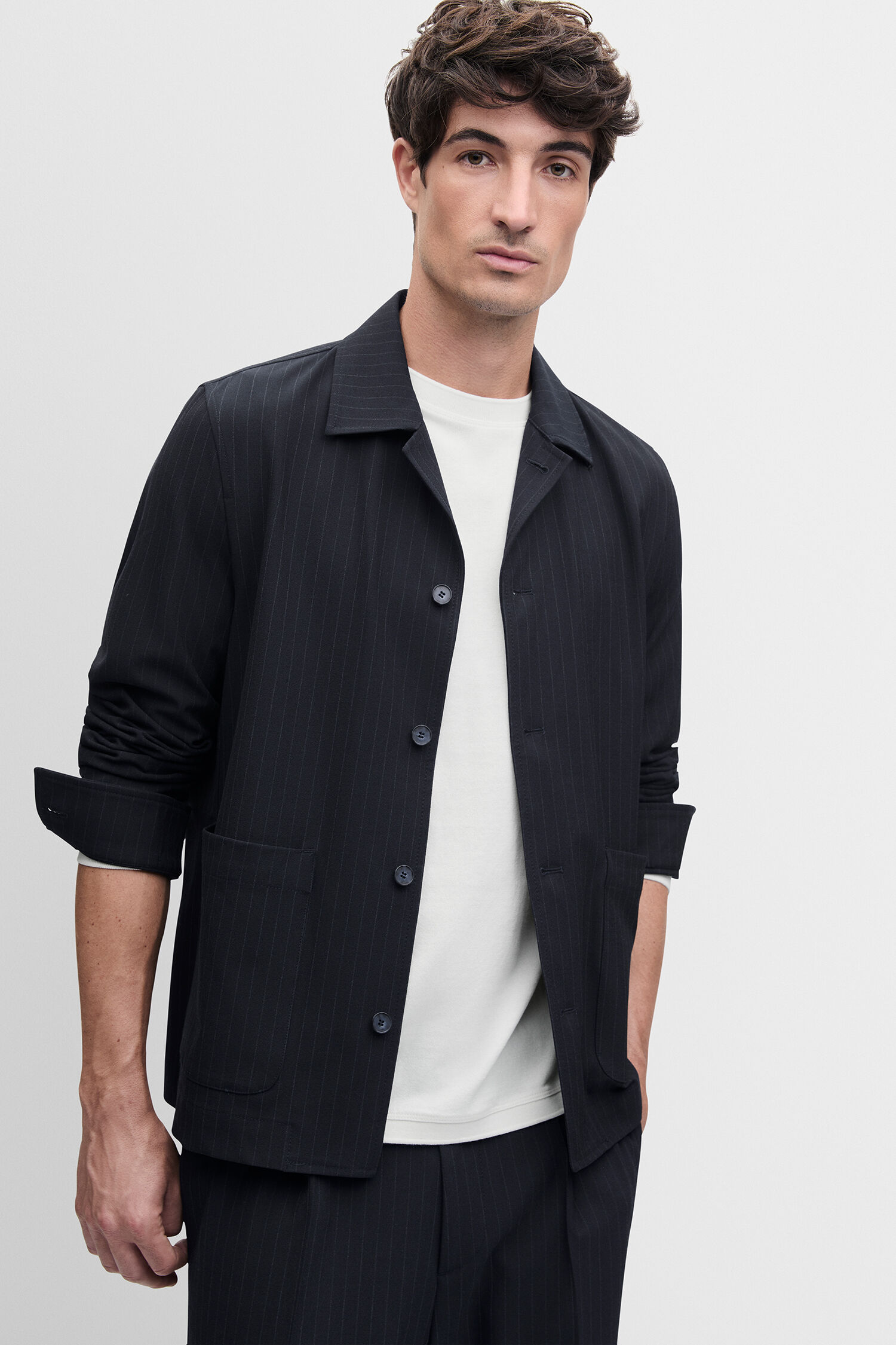 Anzugjacke, Nadelstreifen, dunkelblau, Kragenjacke, Knopfverschluss