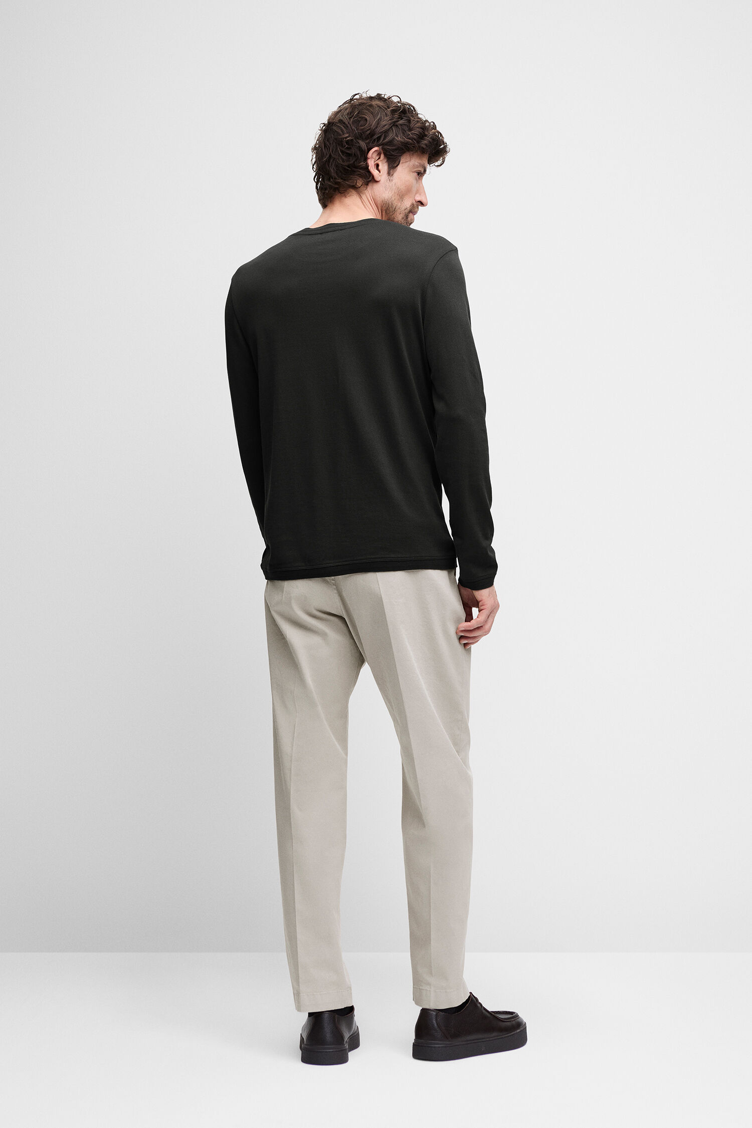 Langarmshirt, schwarz, Rundhals, dunkel, Oberteil