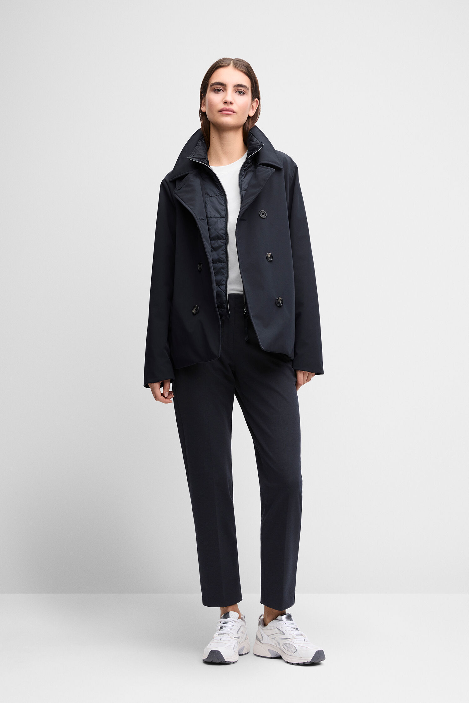 navy coat, doppelreihig, Kragen, gefütterte Chapelle, Hosenanzug