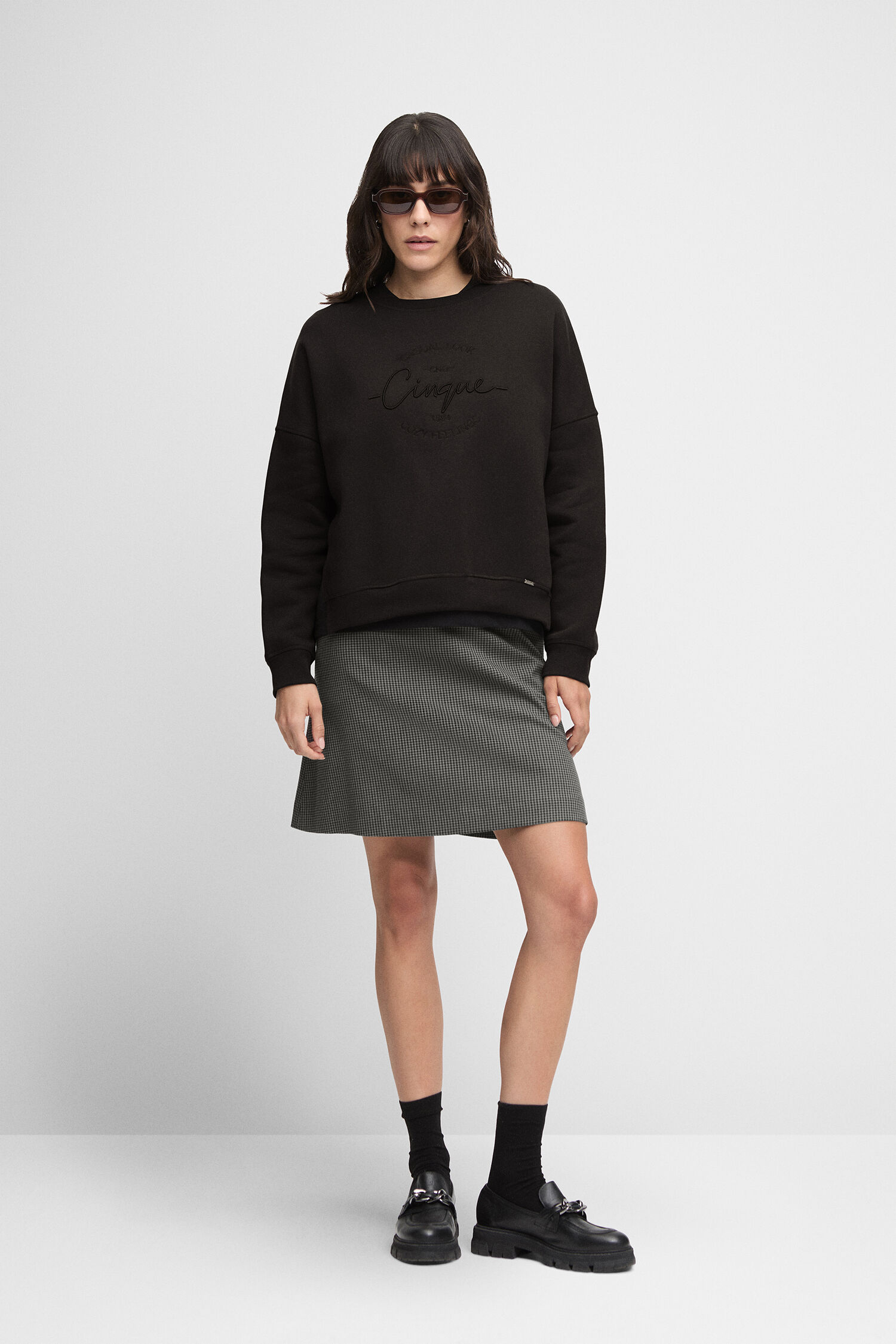 Sweatshirt CICOLA Rock, Minirock, Erwachsener, Person, Frau