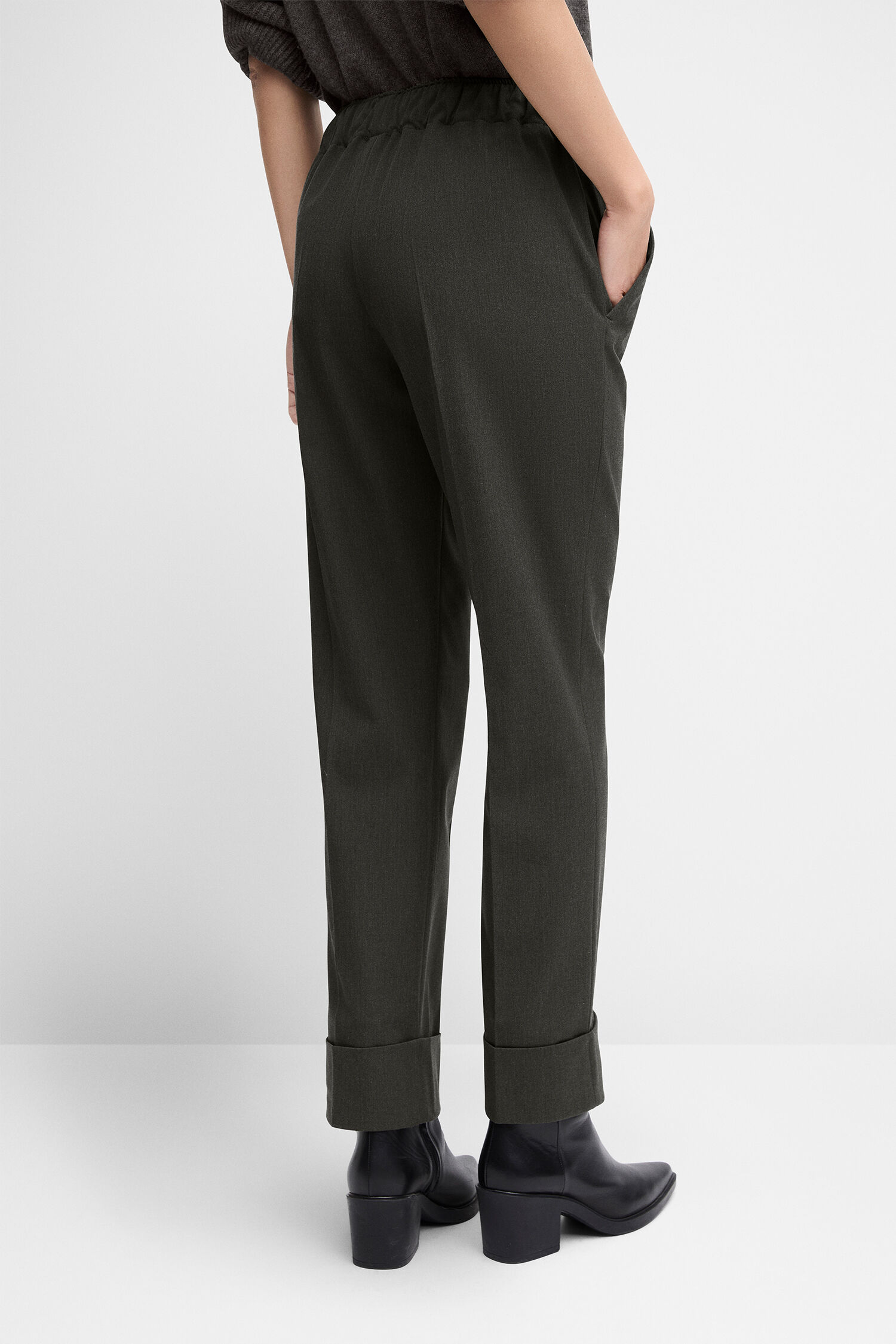 Hose,  Olivegrün,  Gerade geschnitten,  umgeschlagen,  Taschen