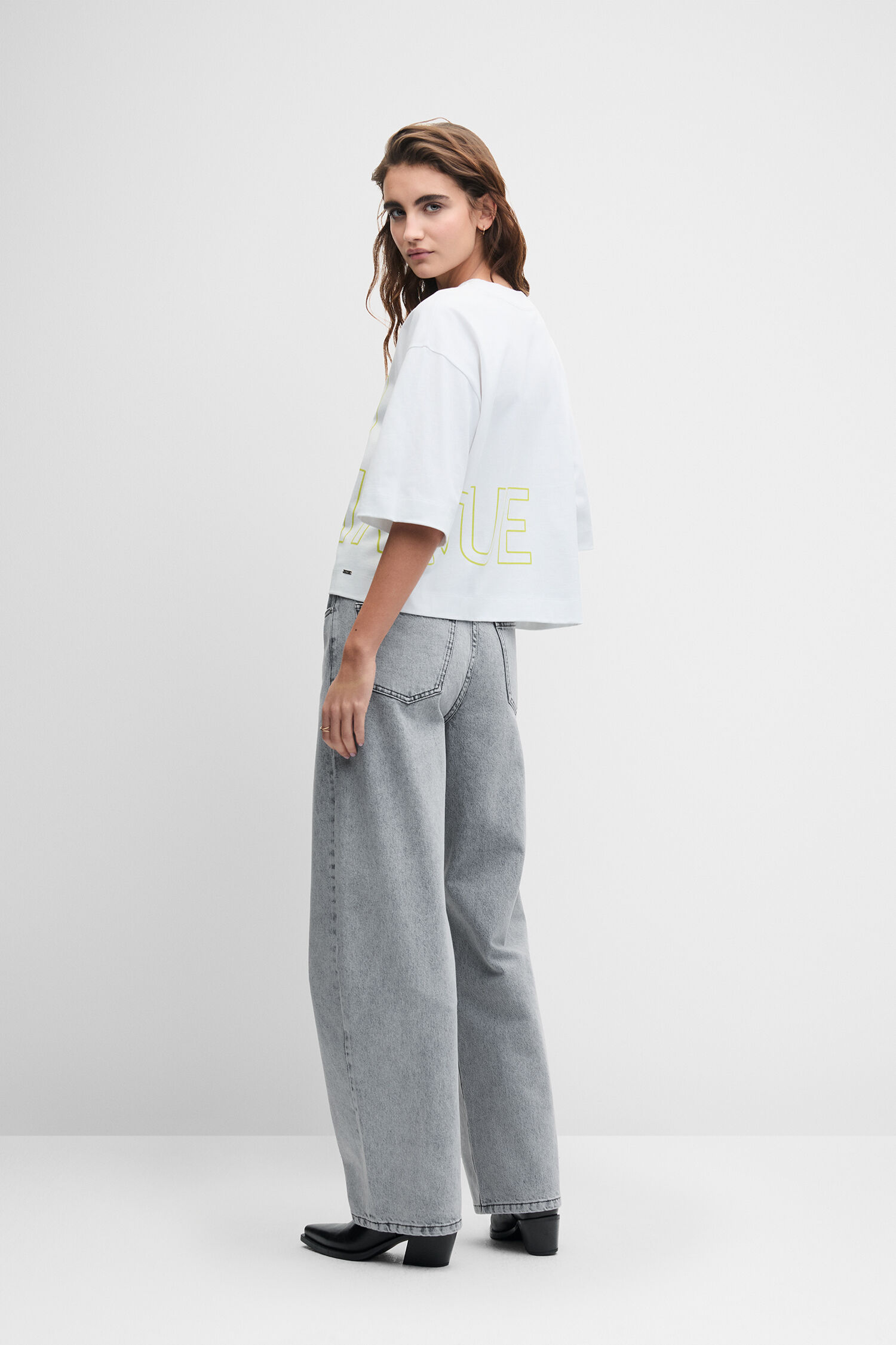 T-Shirt, oversized, Logo-Print, Weiß, Jeans