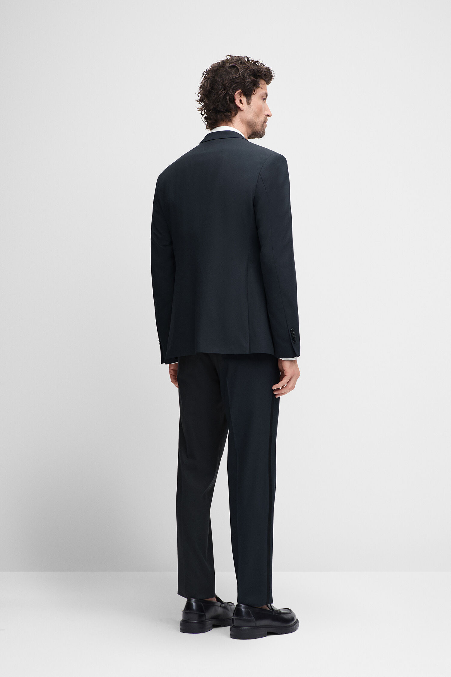 Anzug, Hose, Sakko, dunkelblau, Lederschuhe