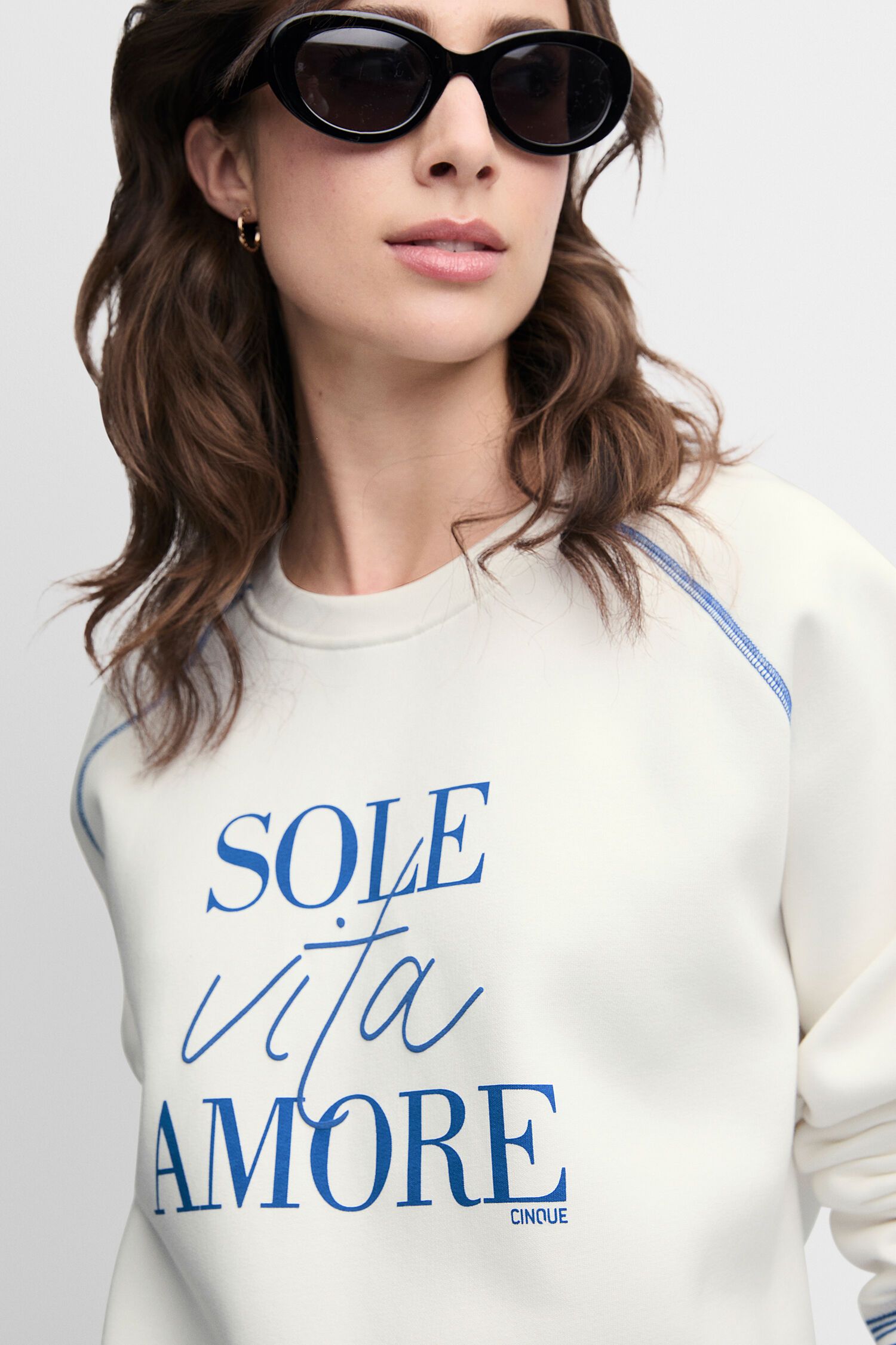 Sonnenbrille, Langarm, T-shirt, Person, Frau