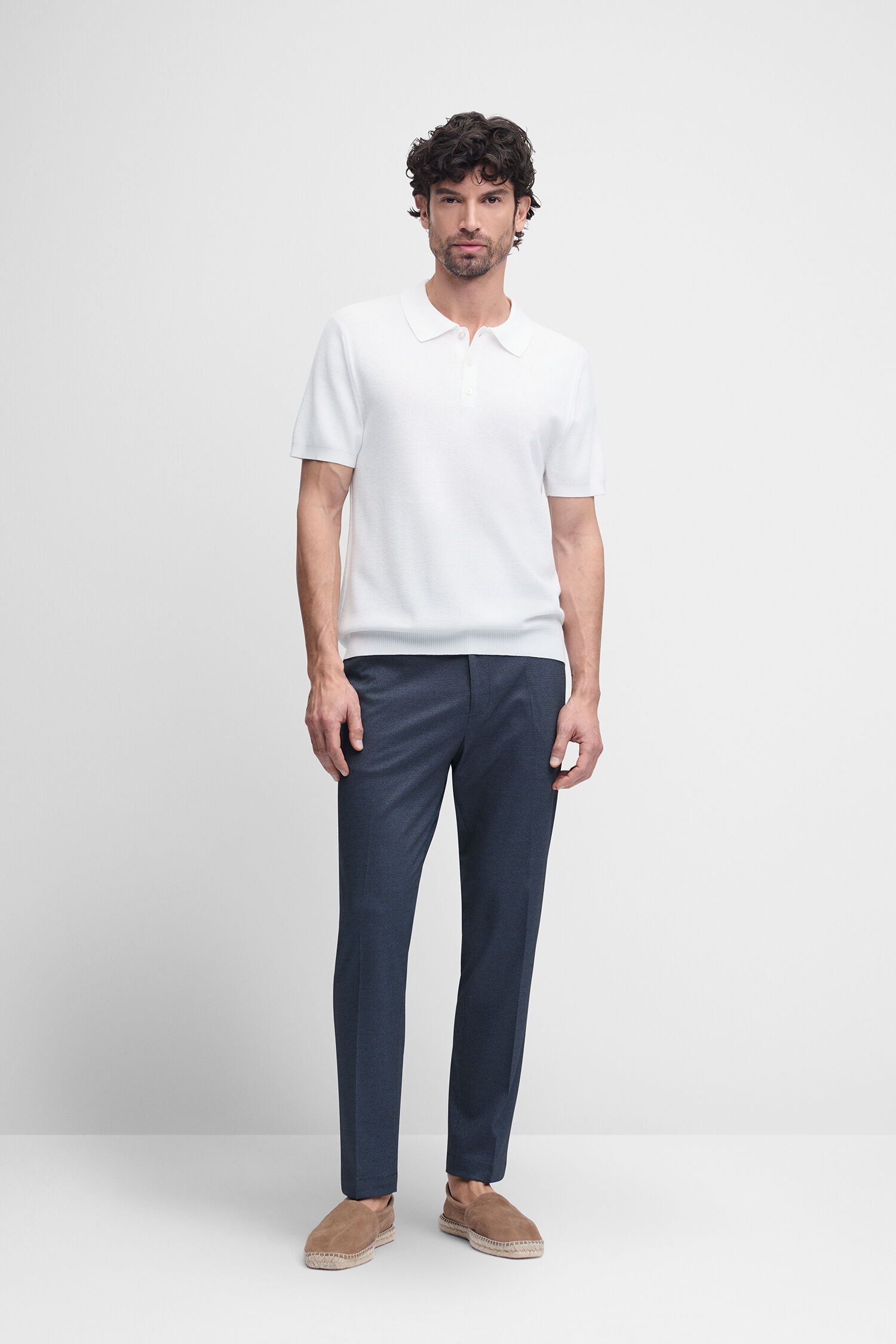 Hosen, T-shirt, Bluse, Mann, Person