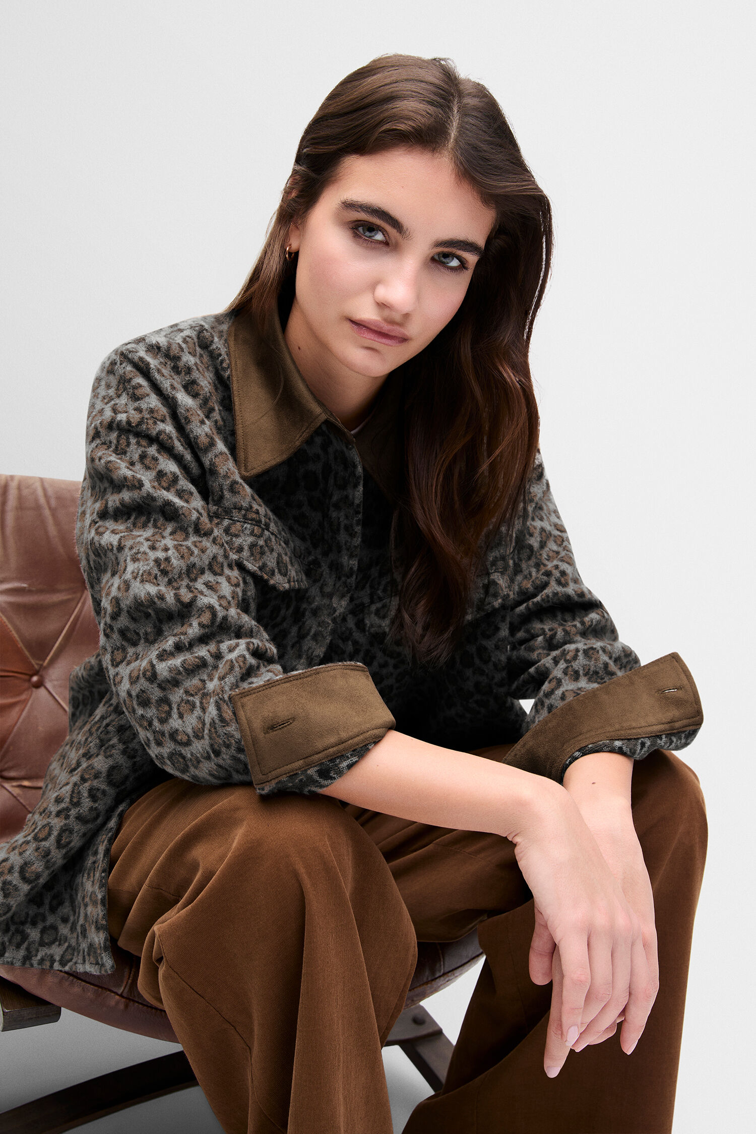 Leopardendruck, Overshirt, Woll- oder Flanellmaterial, Kragen, Reißverschluss/Knopfverschluss