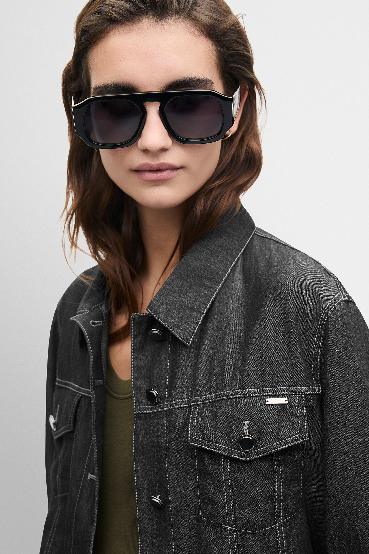 Denimjacke, Schwarz, Knopfleiste, Meshungrau, Oversized-Passform