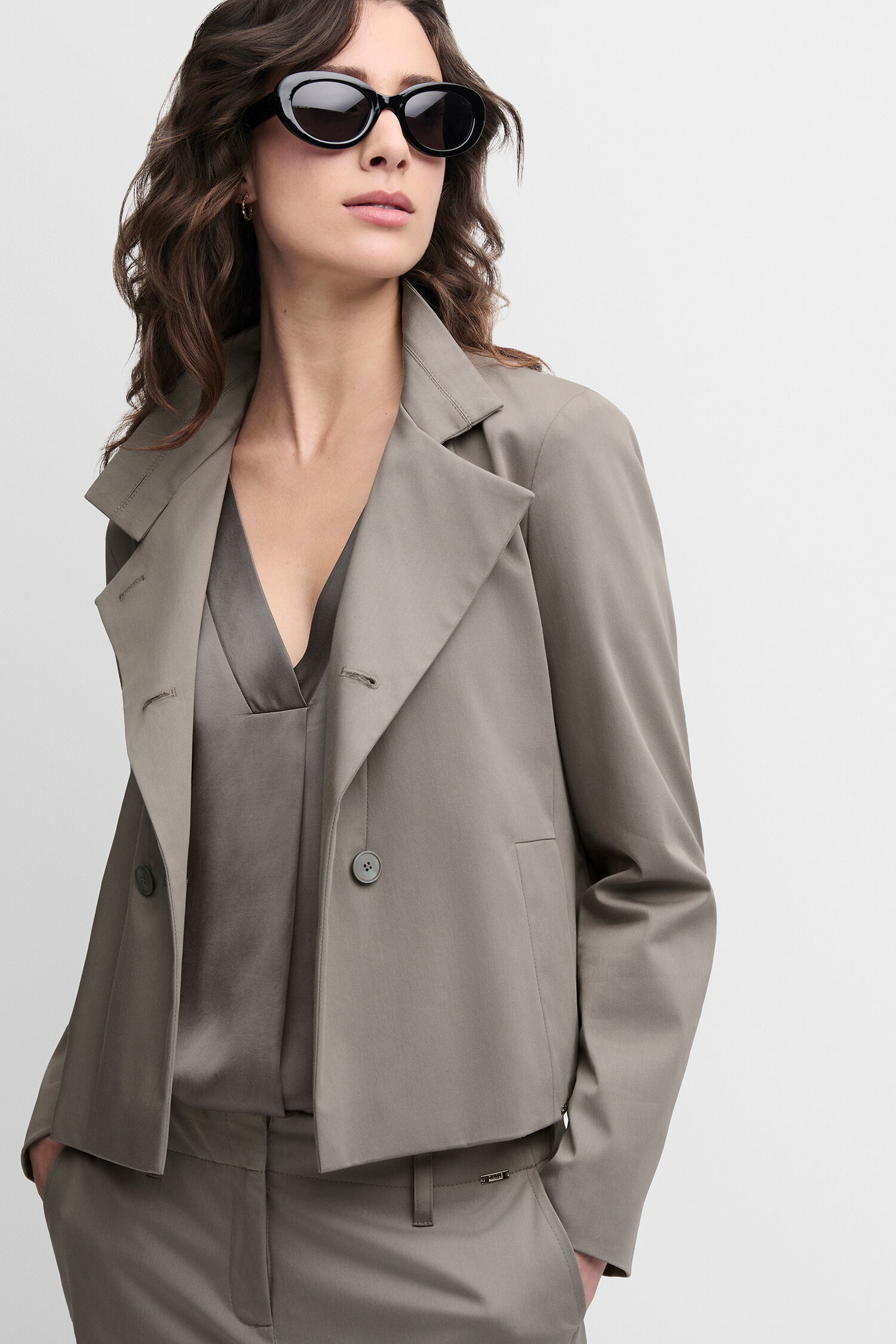 Mantel, Jacke, Blazer, Sonnenbrille - hellbraun