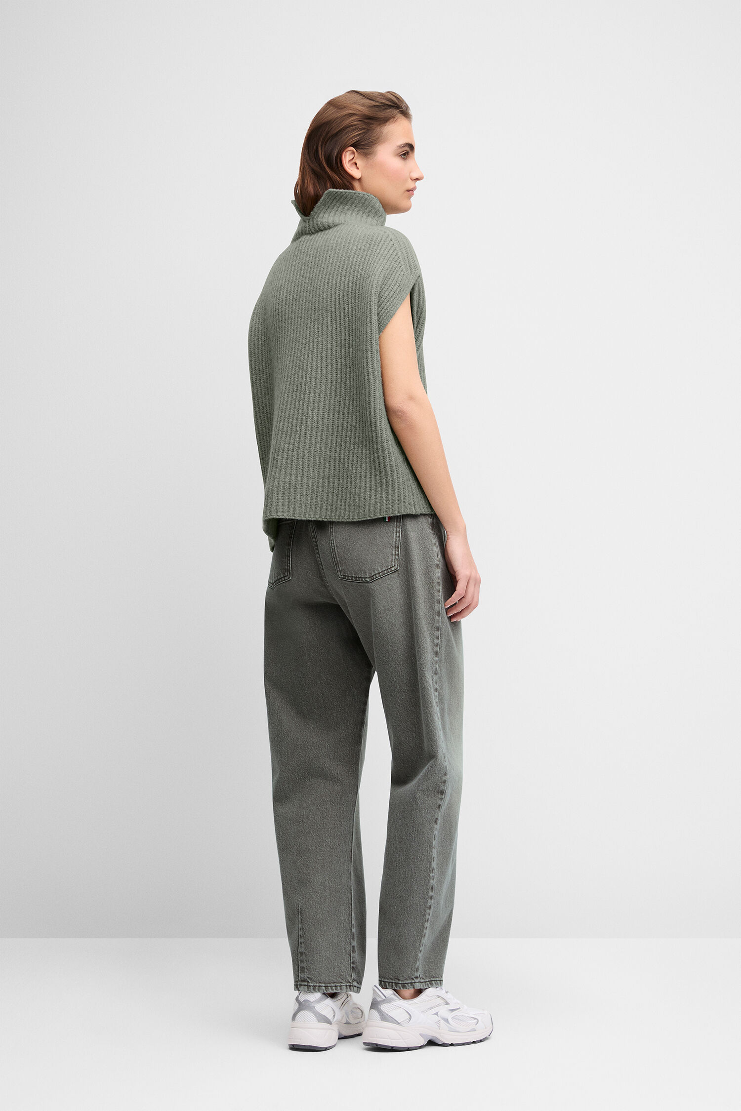 Wollpullover, Rollkragenpullover, Strickoberteil, ärmellos, grün-graues