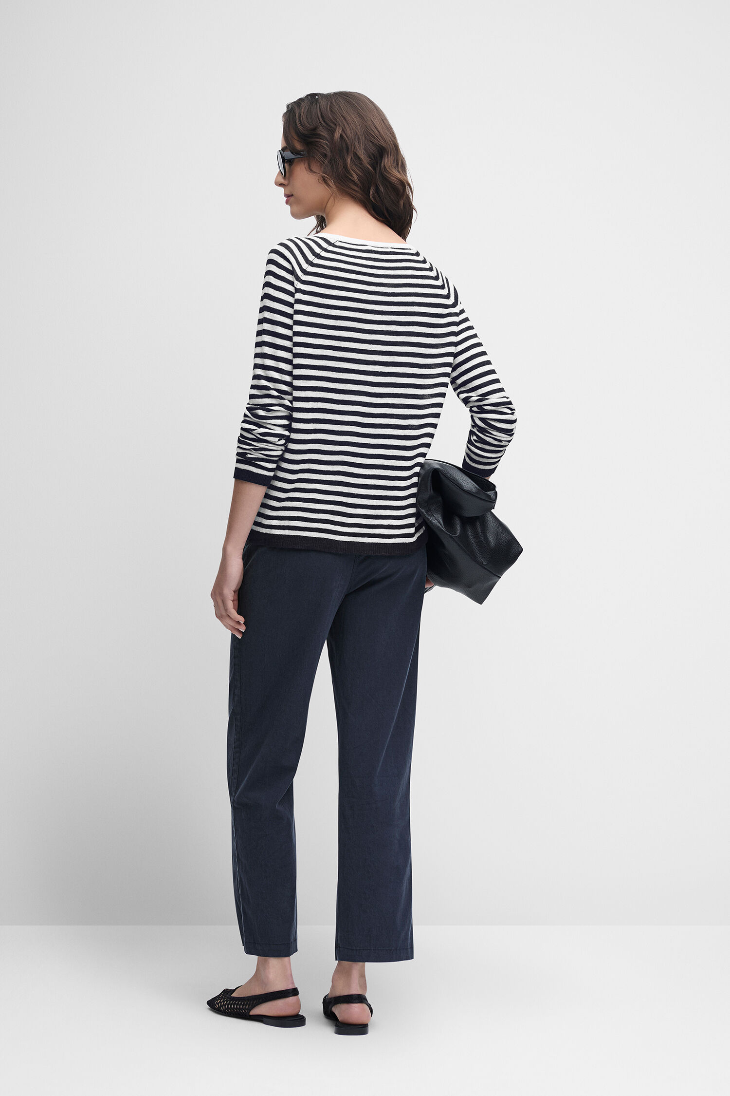 Langarm, Hosen, Bluse, Handtasche, Person