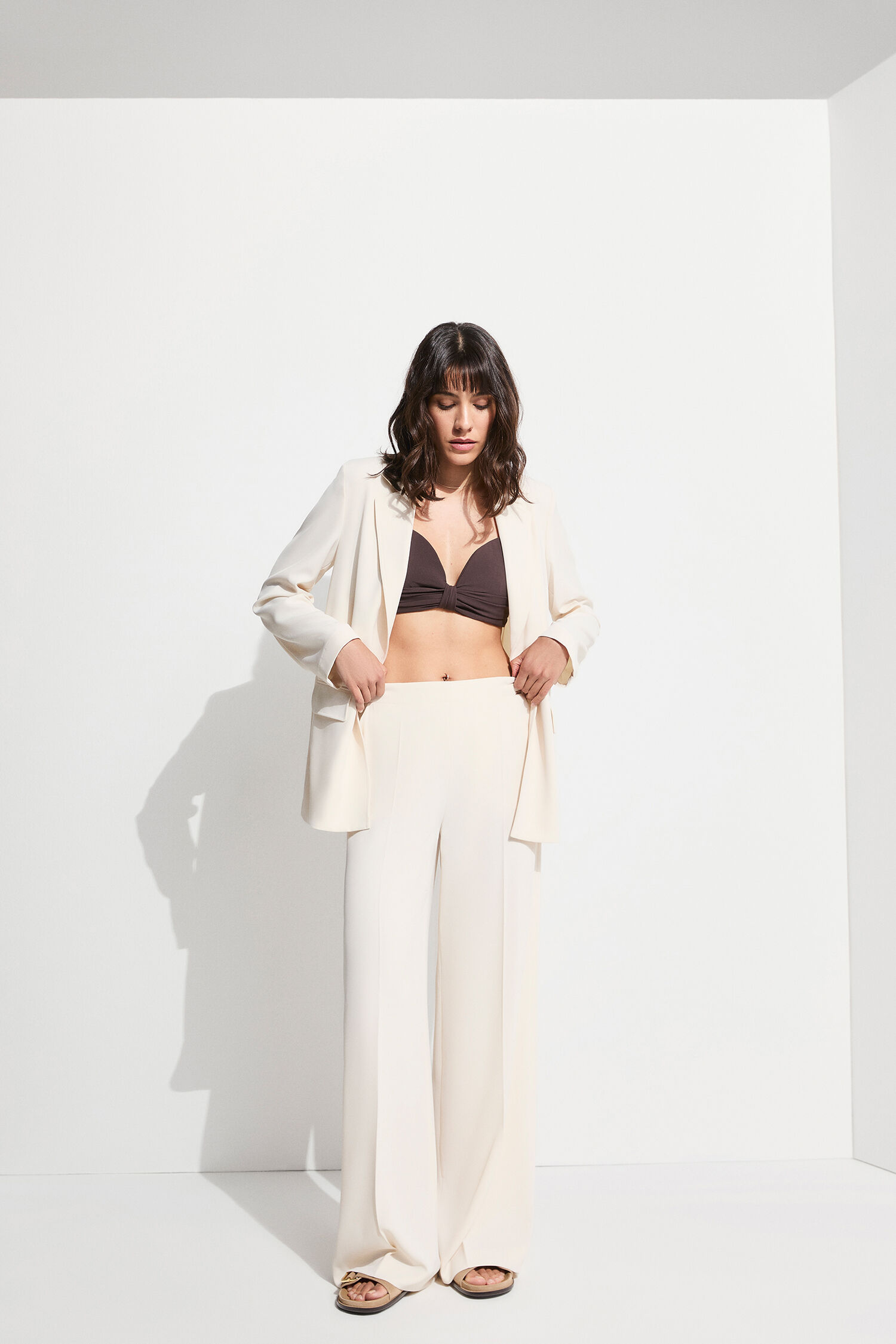 Bluse, Langarm, Hosen, Person, Frau