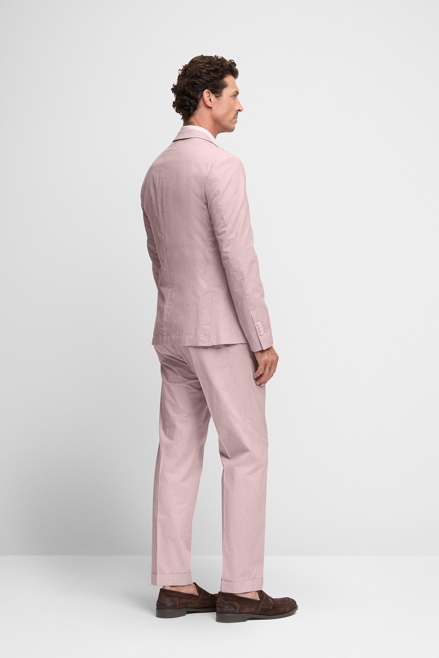 Formelle Kleidung, Anzug, Erwachsener, Mann, Person, Formelle Kleidung, Anzug, Erwachsener, Mann, Person