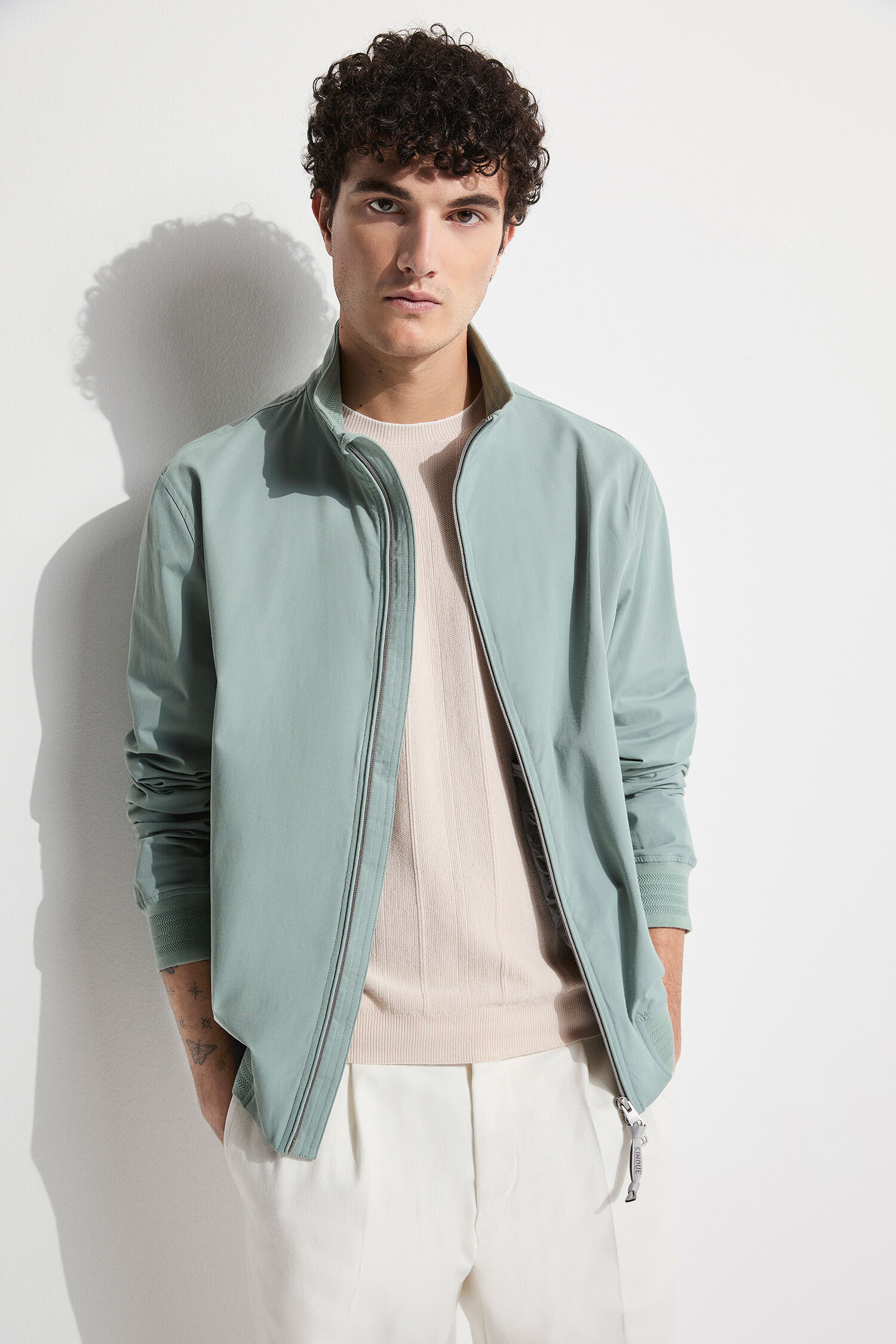 Mantel, Langarm, Jacke, Sonnenbrille, Person