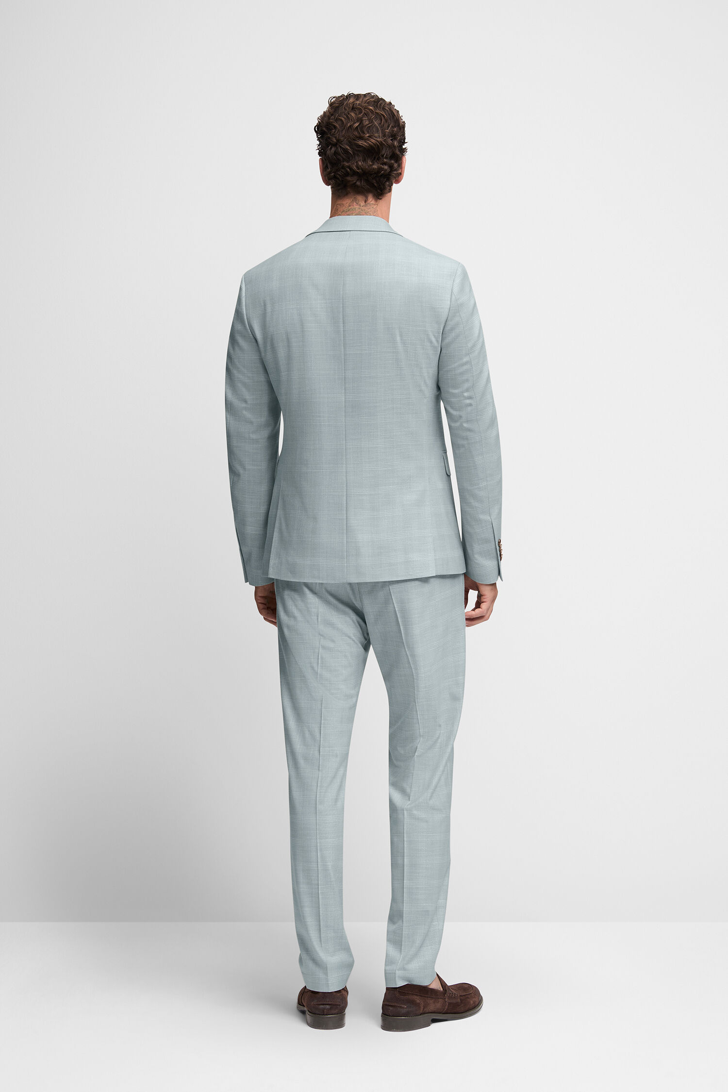 Formelle Kleidung, Anzug, Erwachsener, Mann, Person, Formelle Kleidung, Anzug, Erwachsener, Mann, Person