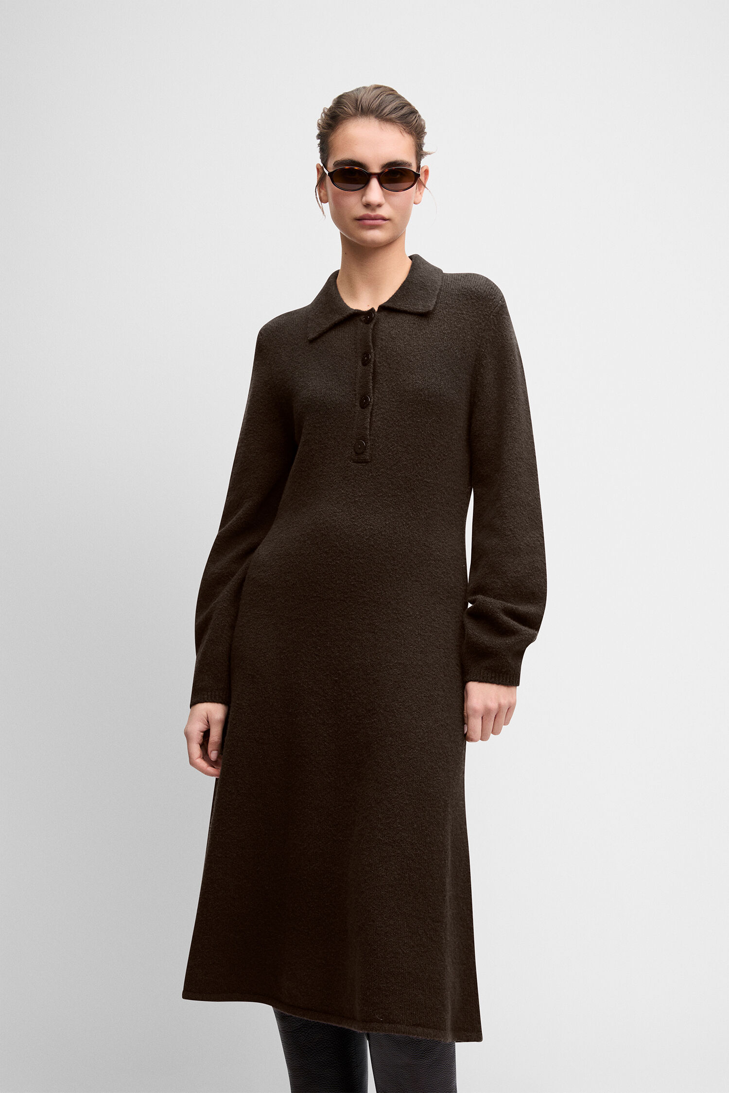 A-Lang, Kleid, Kleid aus Wolle?, Braun, Kragen polo?, Longsleeve?, Kleid mit Knöpfen