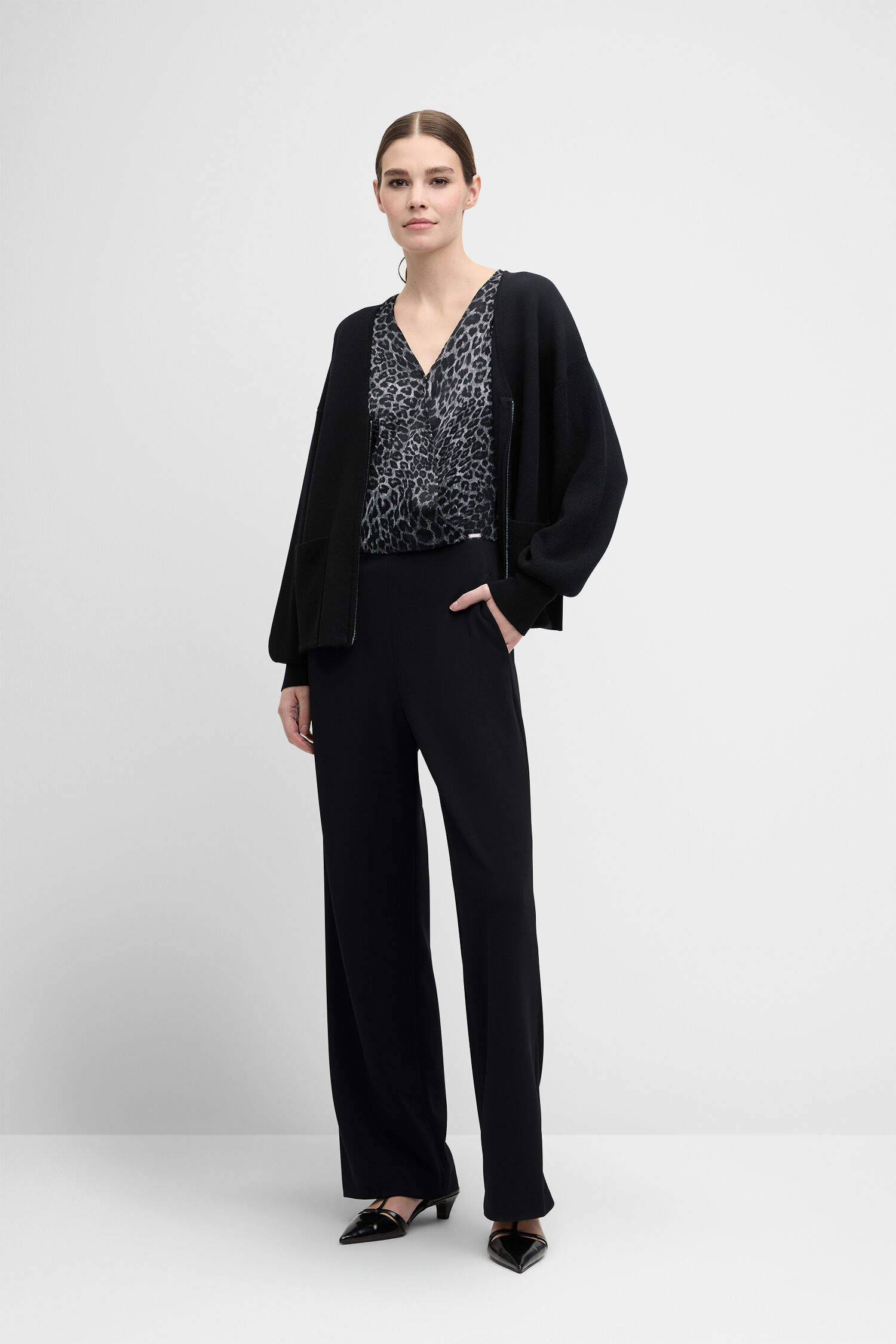 Formelle Kleidung, Anzug, Bluse, Hosen, Langarm