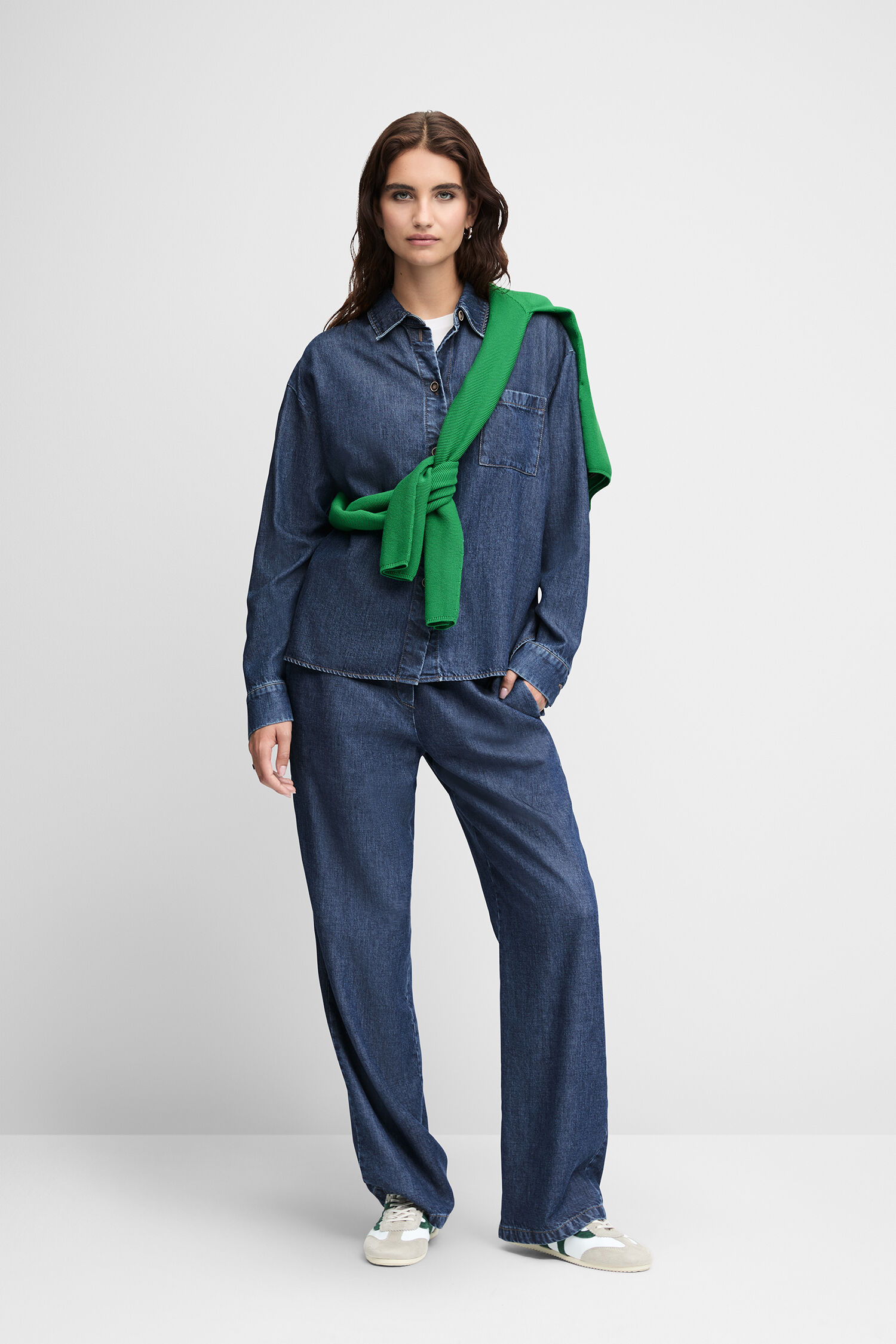 Bekleidung, Formelle Kleidung, Anzug, Hosen, Person