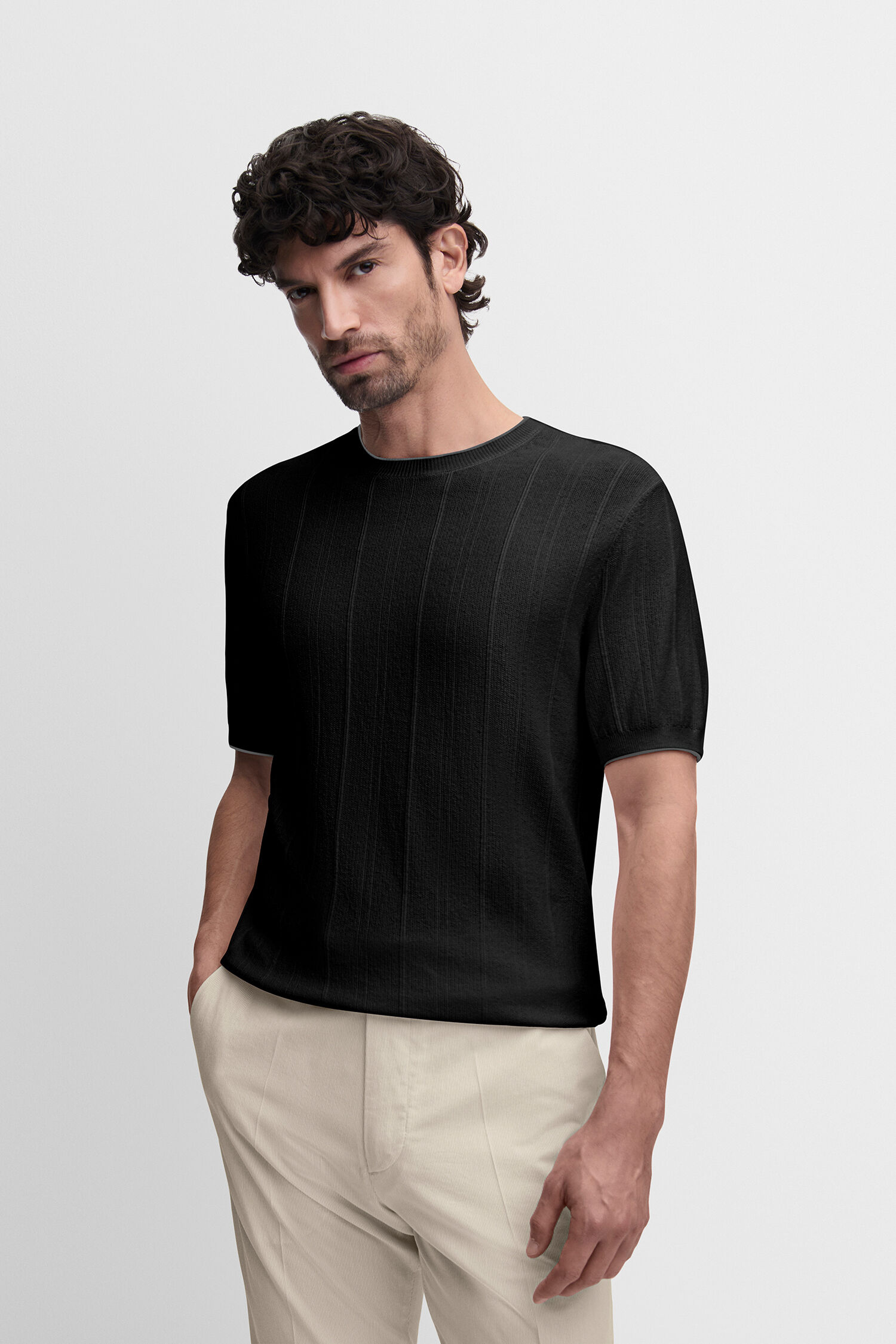 T-shirt, Bluse, Hemd, Mann, Person - schwarz